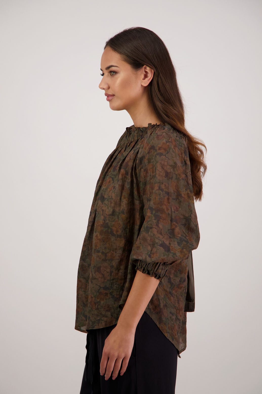 Bestselling Reversible Top. Annabella Top in Vintage Floral by Briarwood NZ. Lightweight 100% Ramie shirt with 3/4 sleeves, gathered necklkne, longer in length