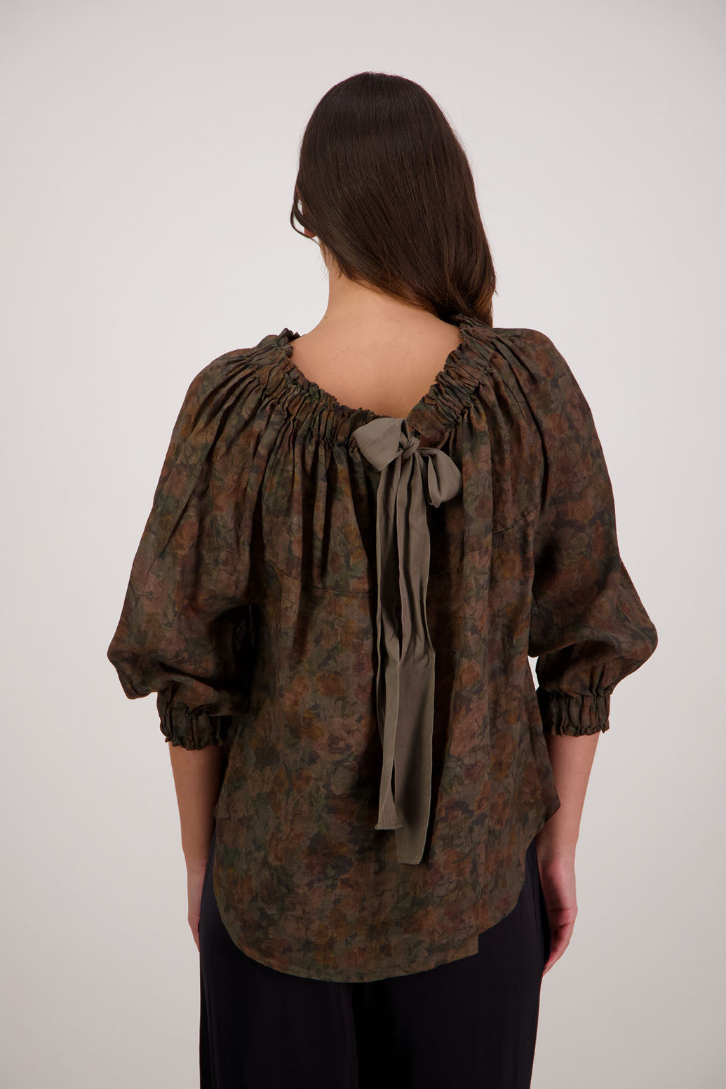 Bestselling Reversible Top. Annabella Top in Vintage Floral by Briarwood NZ. Lightweight 100% Ramie shirt with 3/4 sleeves, gathered necklkne, longer in length
