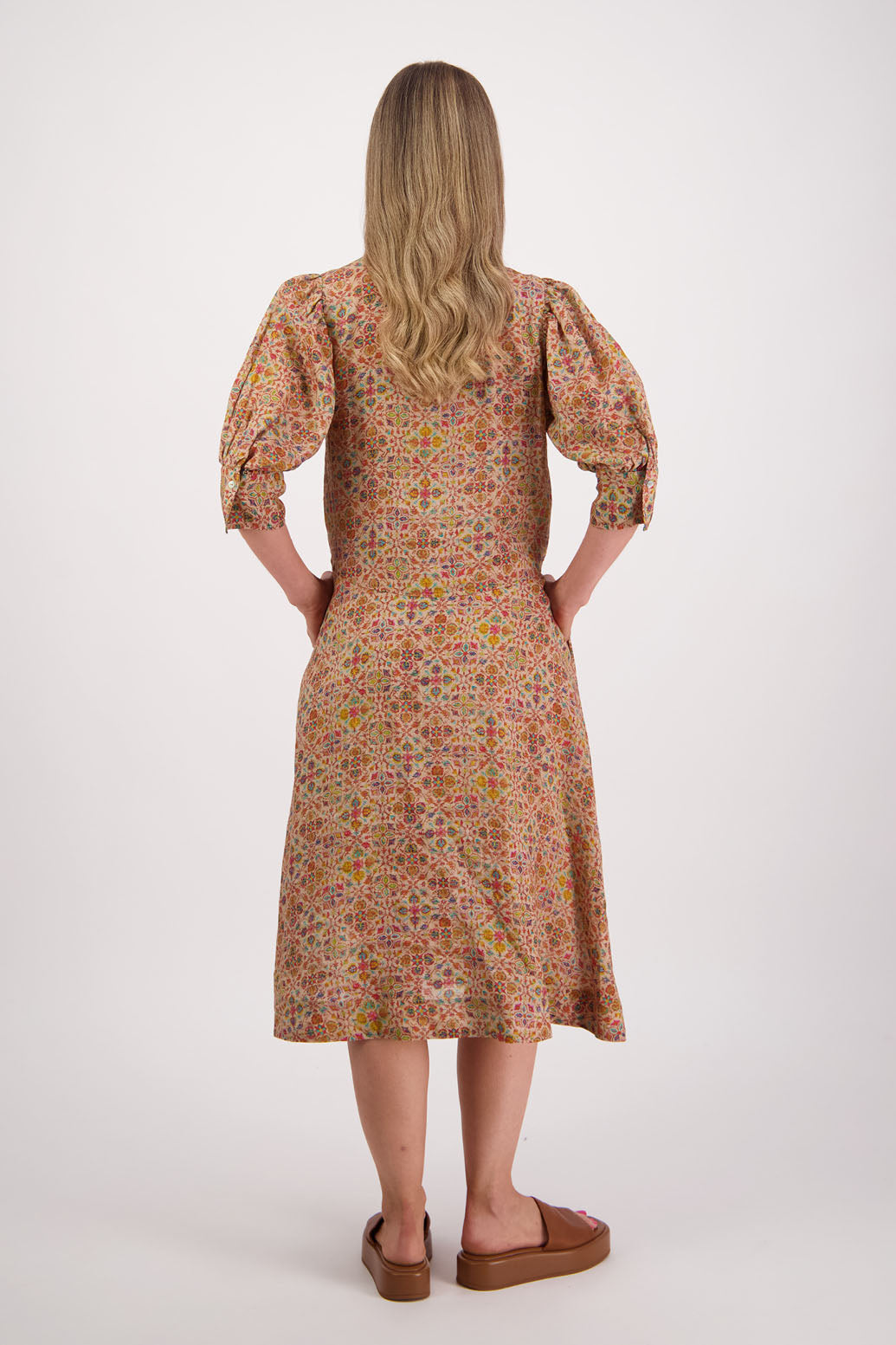 Womens shirt dress, midi length with elbow length puff sleeves. Briarwood NZ. Ramie, Christine. Little Leaf Print