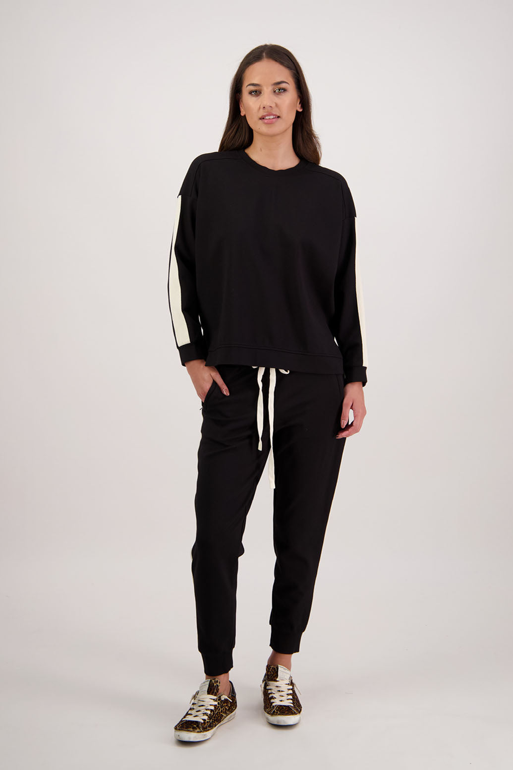 BESTSELLER. Claudia Pant by Briarwood NZ. Pont Pant with zip pockets, elastic waist with tie cord, cuffed legs and contrast side stripe.