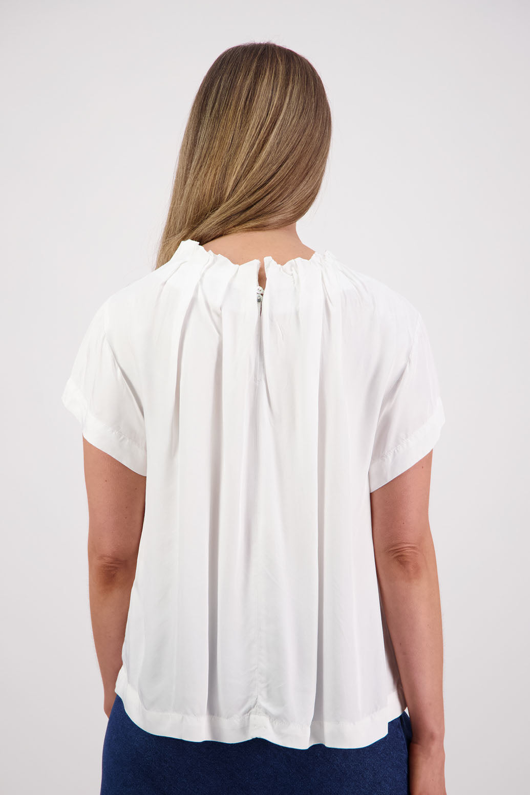 Womens Ivory Viscose Top. Short sleeves with soft pleats around neck. Briarwood NZ. Jackie