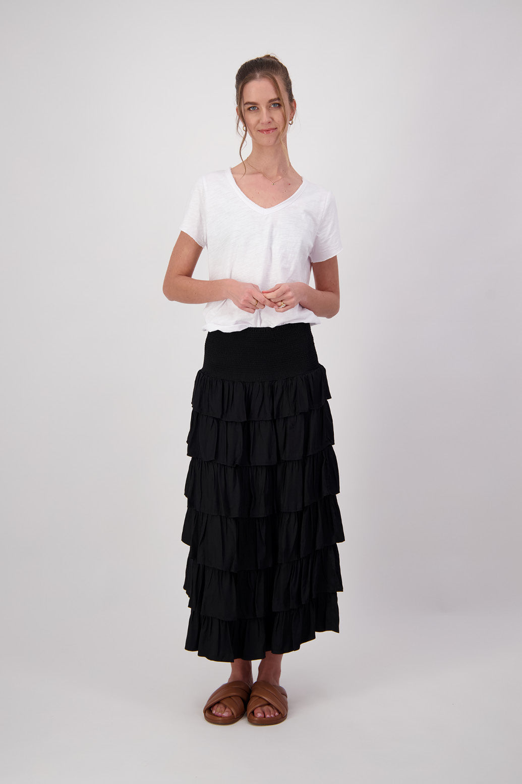 Black ruffle skirt discount nz