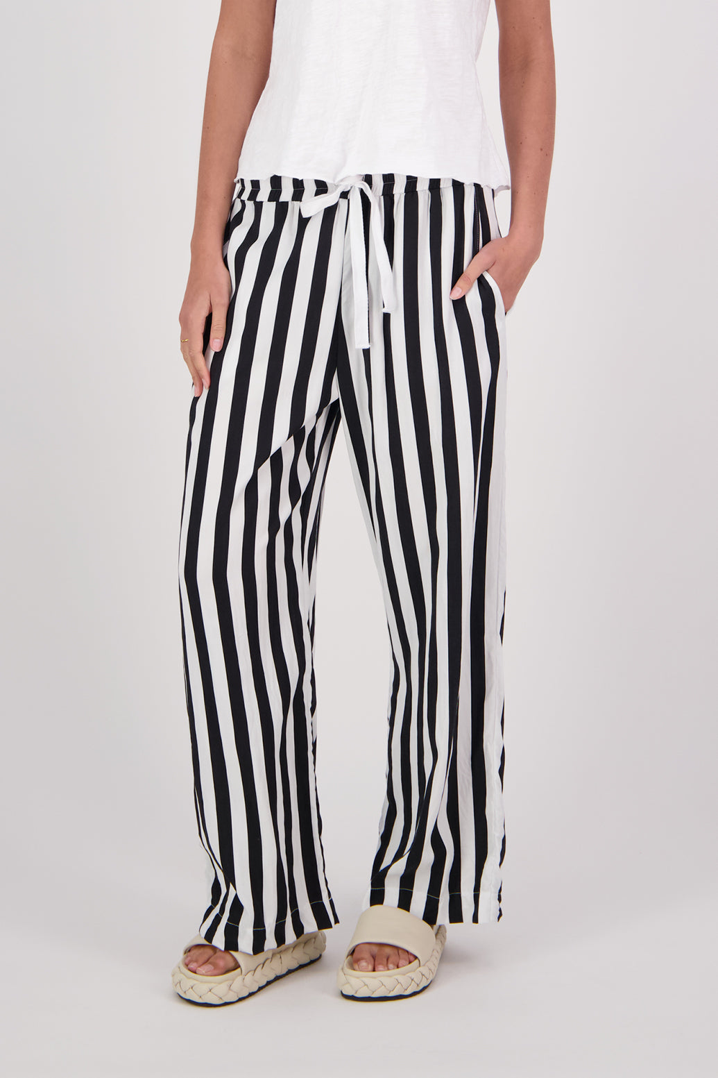 MABEL BLACK/WHITE STRIPE