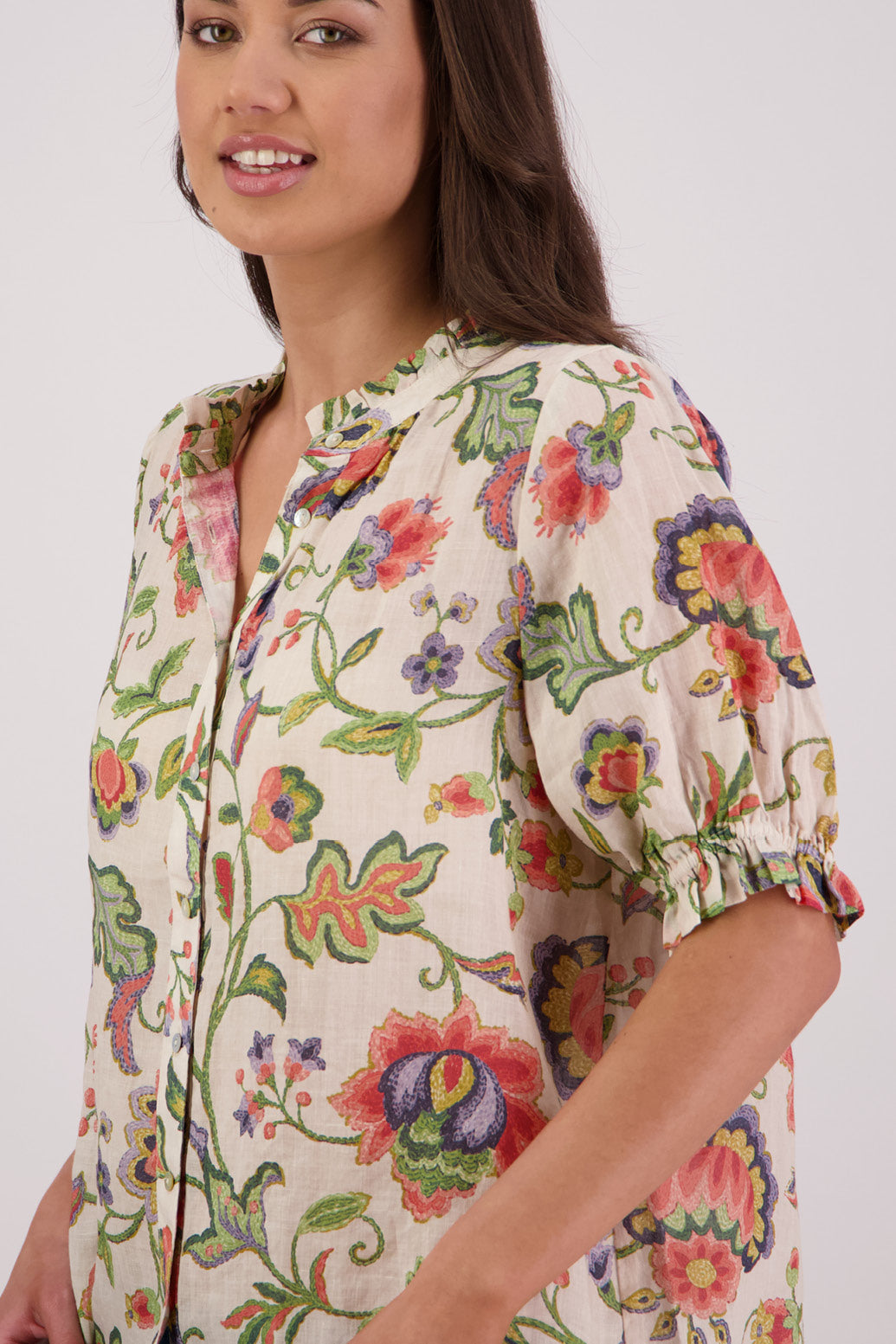 Close up of side view of Briarwood Pearly Shirt in Jacobean print.