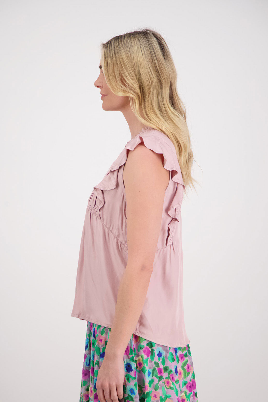 Pinkie Gathered and Lace Sleeveless Top - Pale Pink