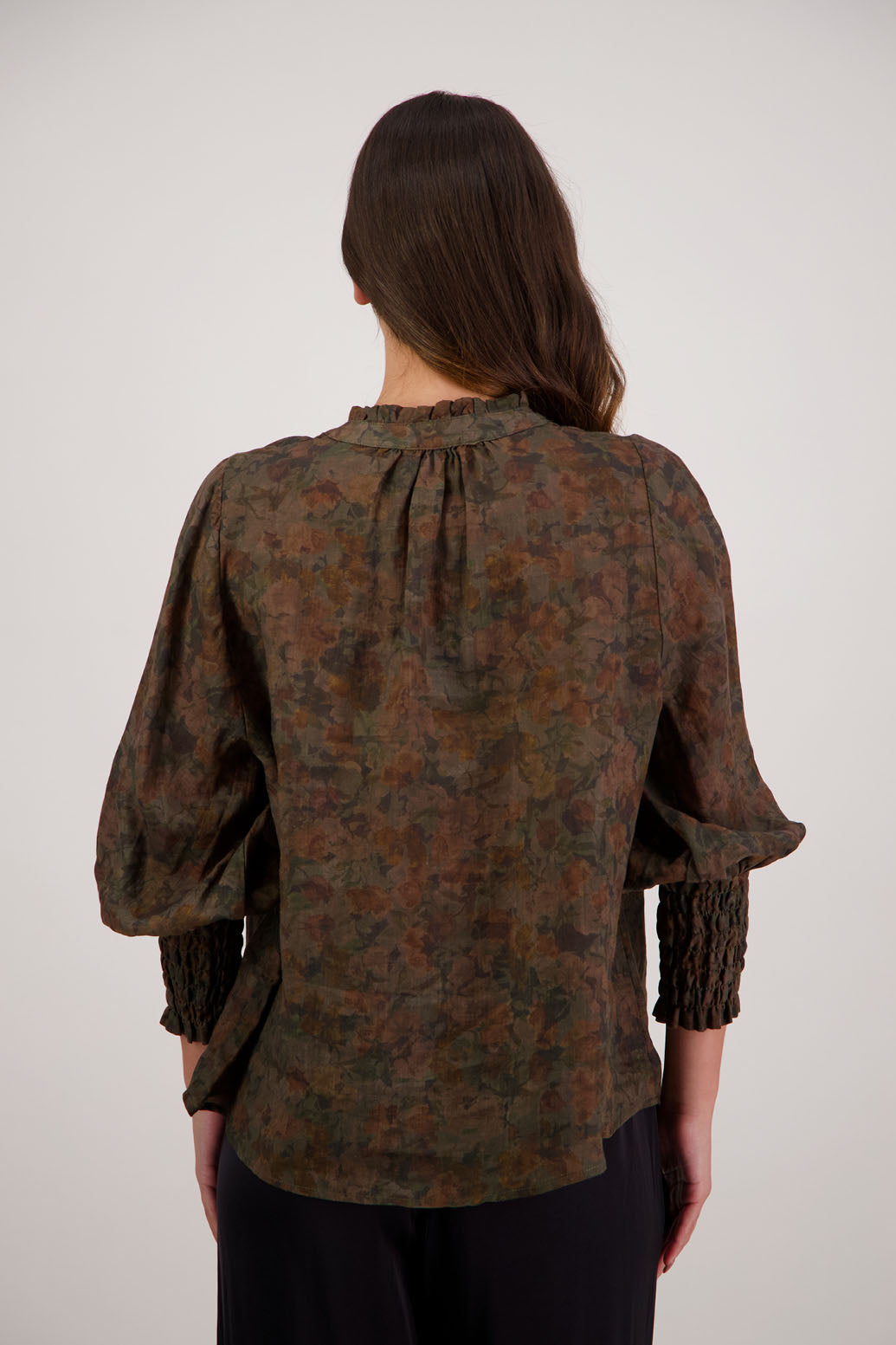 Raewyn Shirt in Vintage Floral by Briarwood NZ. Lightweight 100% Ramie shirt with long sleeves, ruffle neckline, shirred waist and button front.