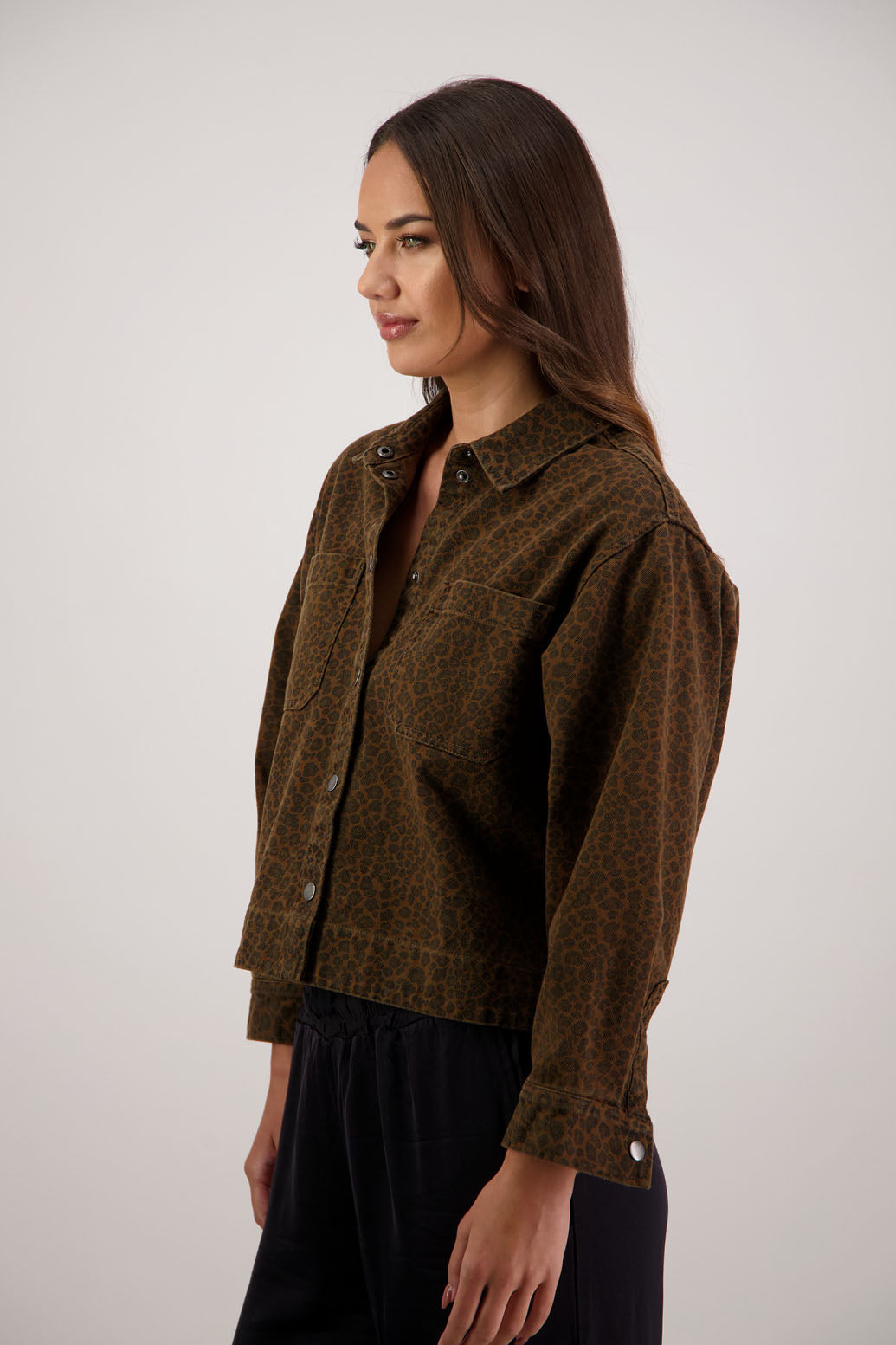 Raff Denim Jacket in Tan Animal by Briarwood NZ. 100% cotton denim jacket style, pleats in back, dome closure, front pockets, collar