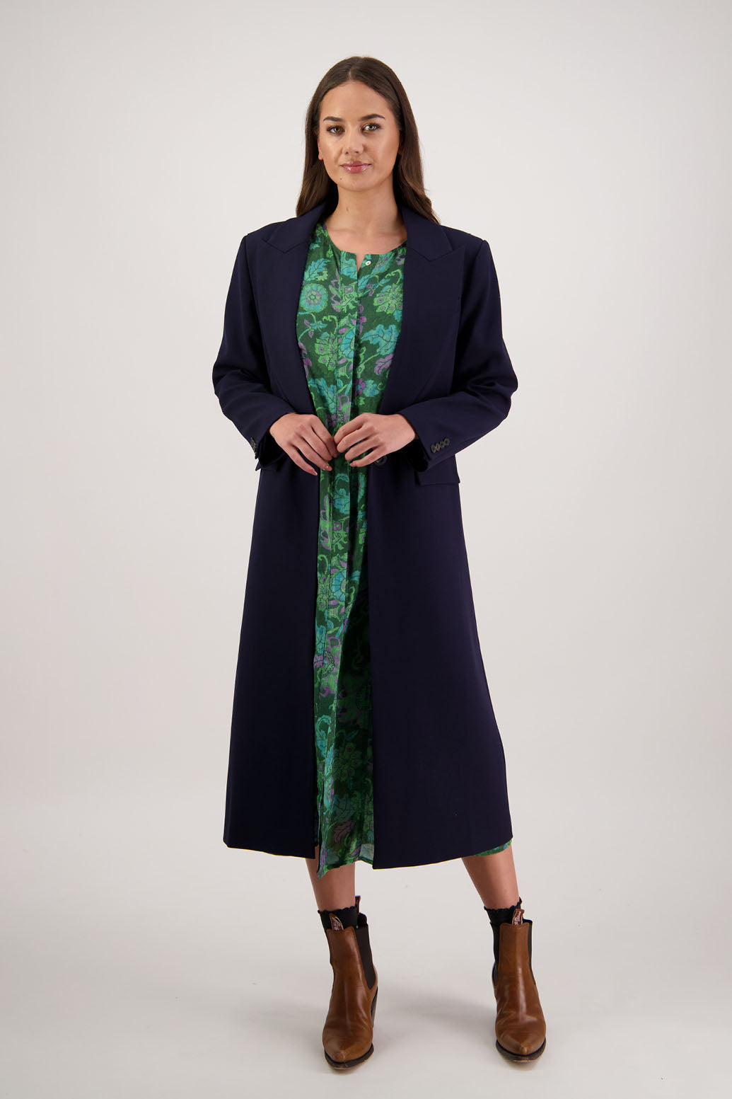 Ramsay Coat in Ink by Briarwood NZ. A
blend of rayon, polyester and spandex tuxedo style coat with single button closure, flap pockets and high back split