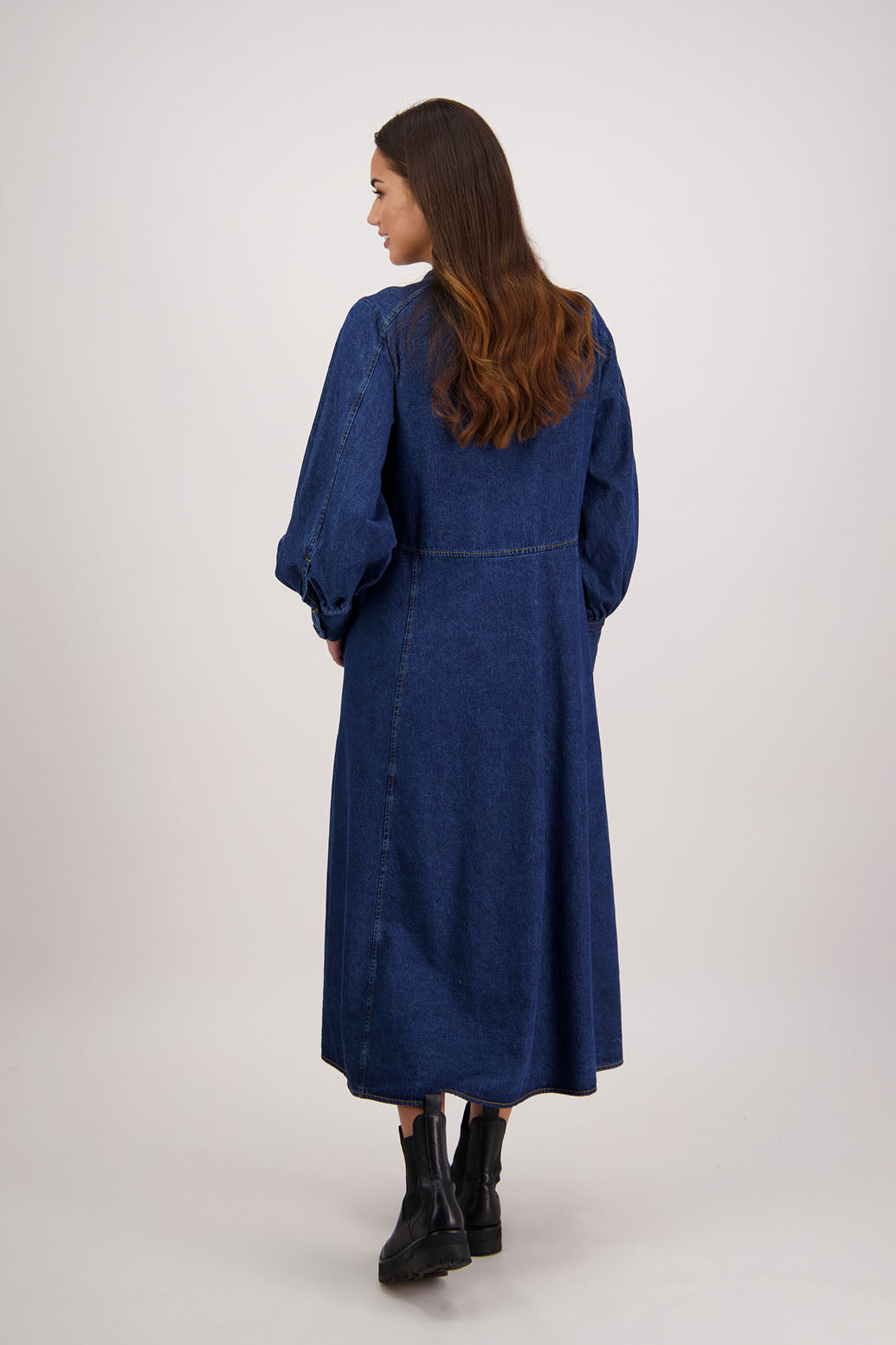 Bestselling style. Rockie Denim Dress by Briarwood NZ. 100% cotton shirt dress, button through, full length sleeves, shaped waist and pockets