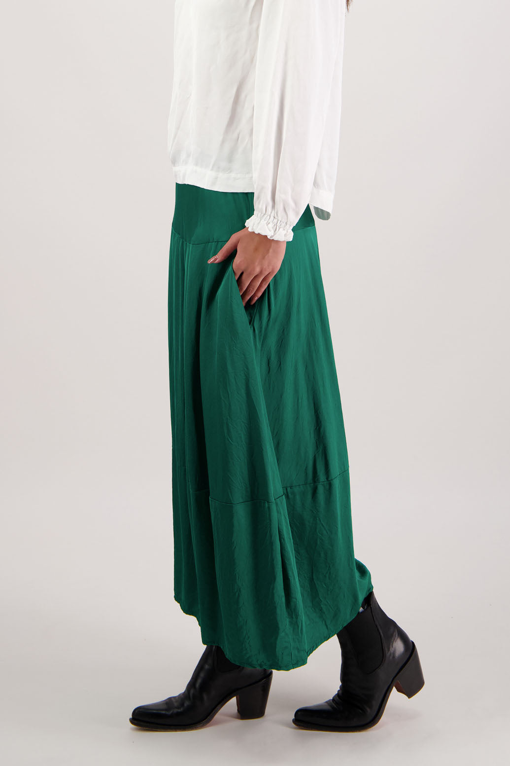 Rosetta Skirt in Emerald by Briarwood NZ. 100% viscose skirt with elasticated waist and bubble hem