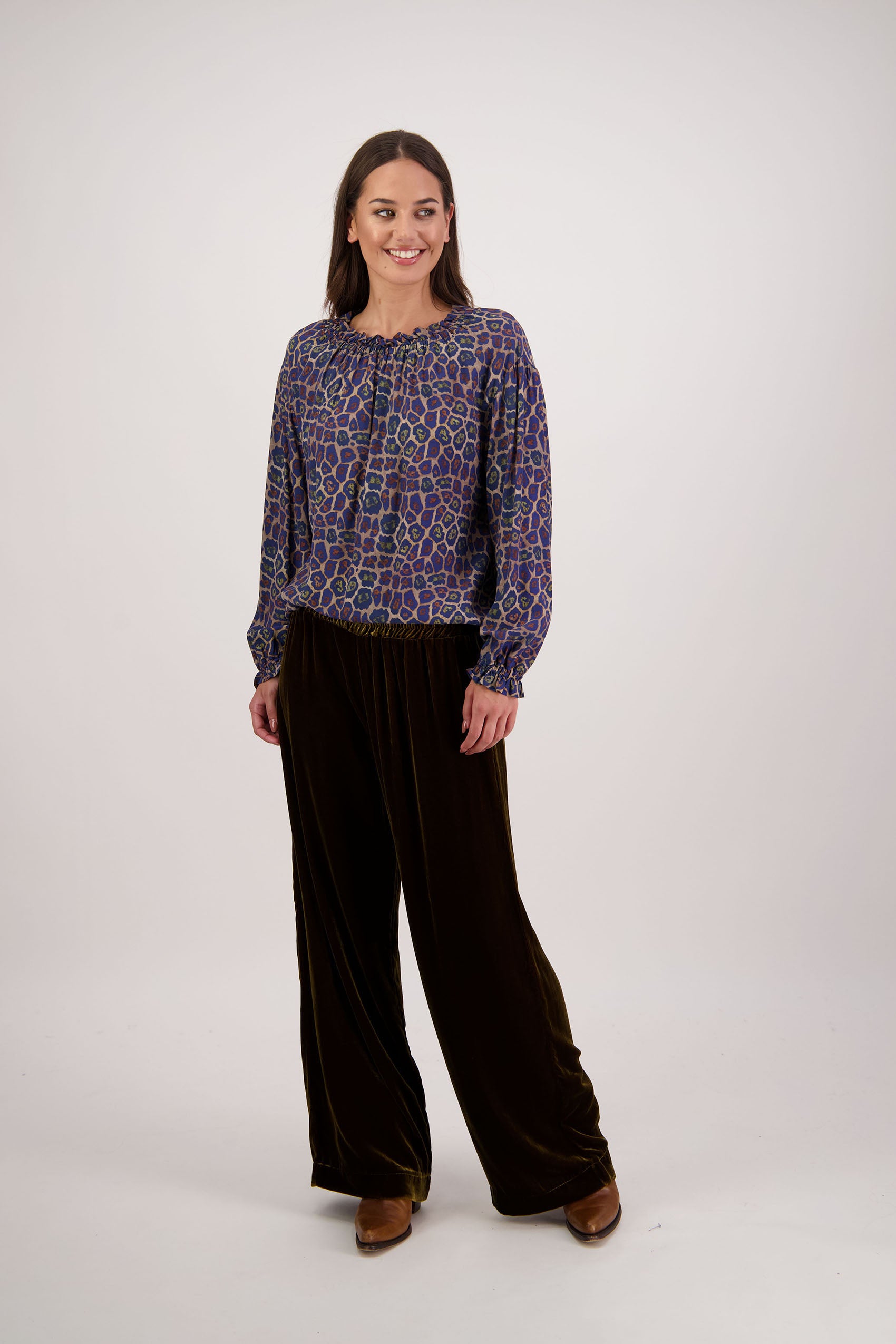 Reggie Tan Velvet Pant