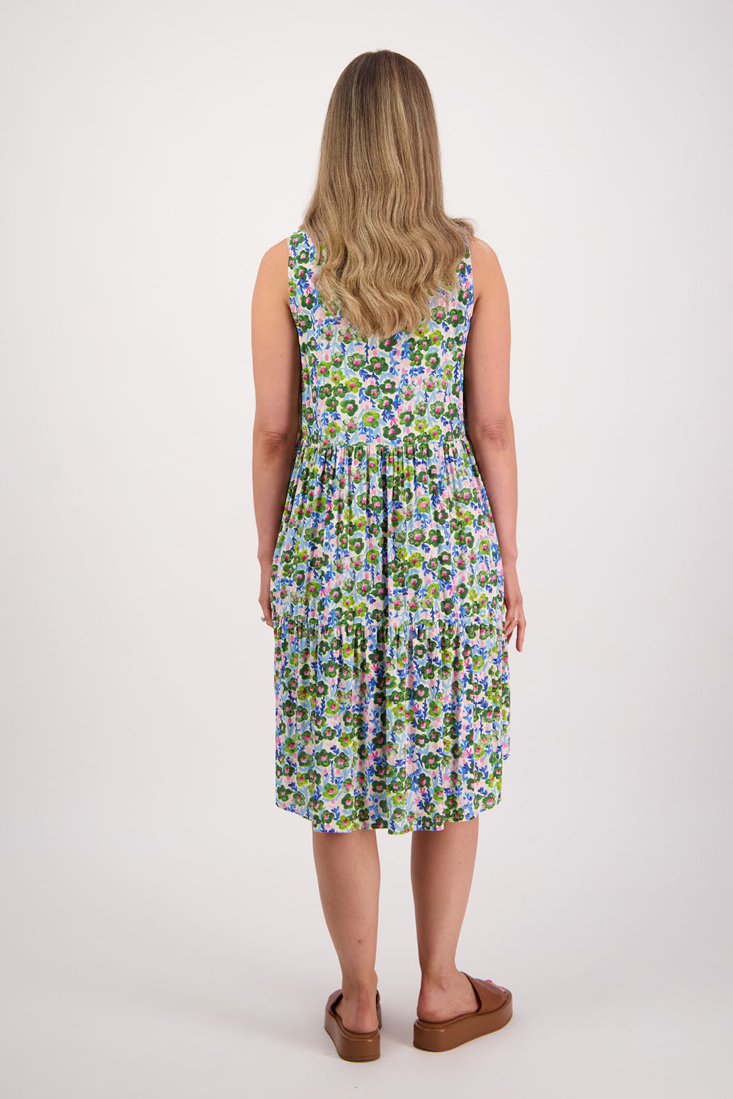 Womens sleeveless sundress, with two tier skirt and V neck with a slight ruffle. Briarwood NZ. Viscose. Sabrina. Daisy Print