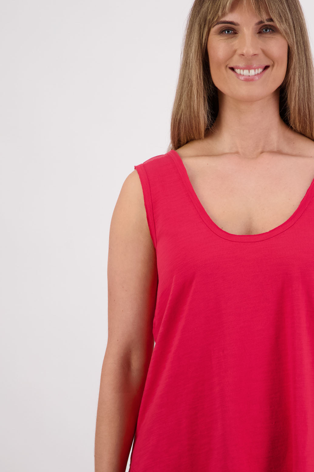 Womens cotton singlet with shaped hem and raw edges. Briarwood NZ. Sala, Red