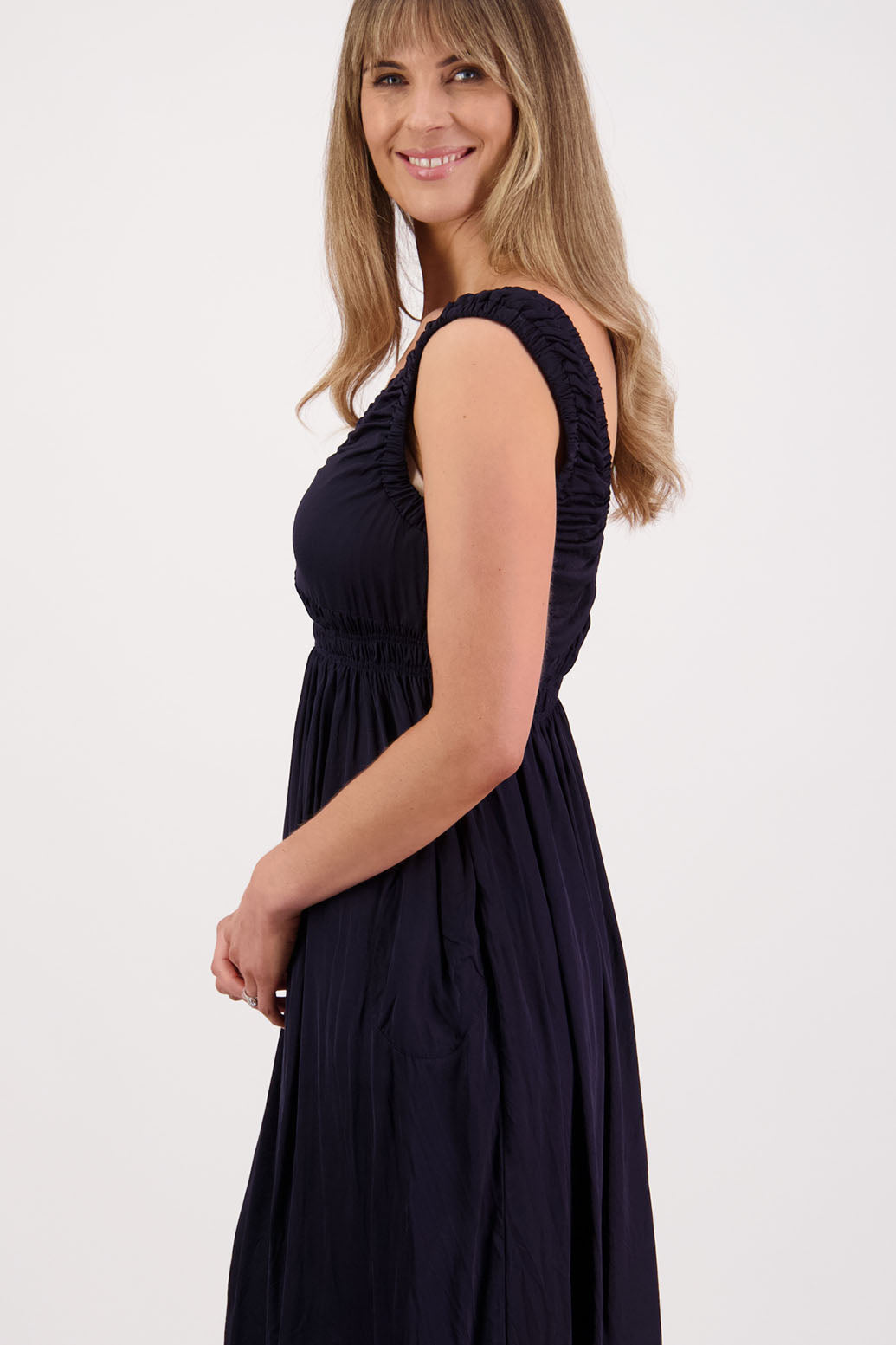 Womens long viscose ink dress. Sleeveless with v neck and gathered shoulders and the bust. Elastic waist and pockets. Briarwood NZ. Sapphire.