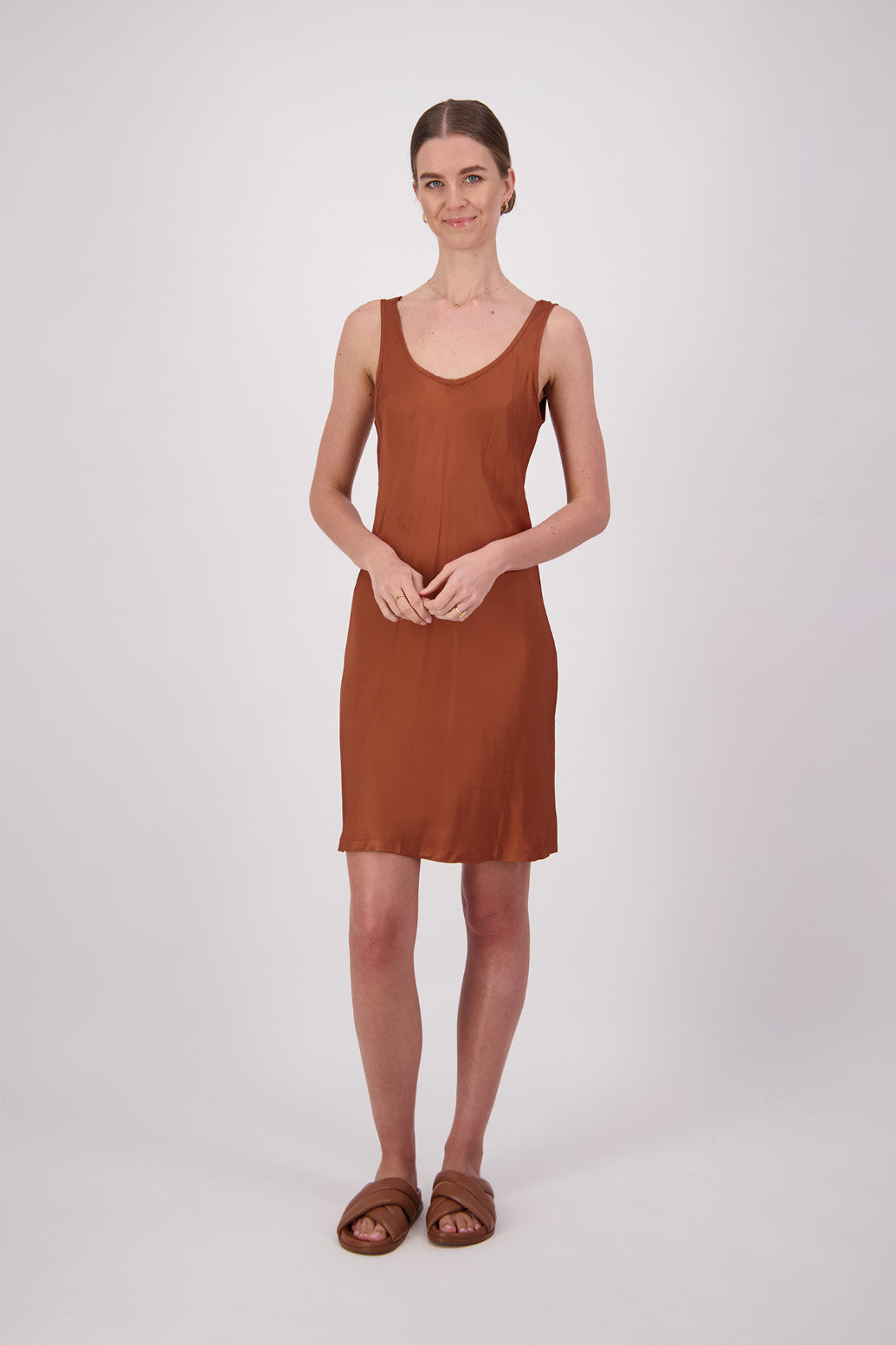 Slip Tan