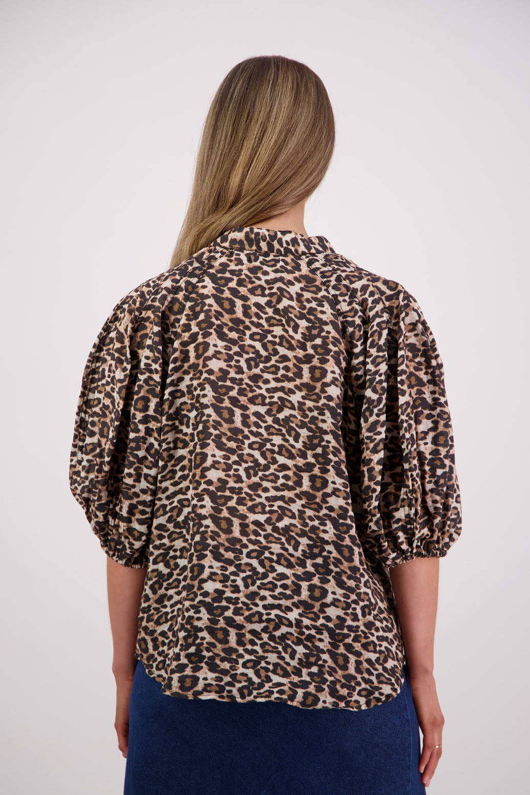 Womens shirt with elbow length puff sleeves and slimmer fit through the body. Briarwood NZ. Ramie, Sophia, Leopard print