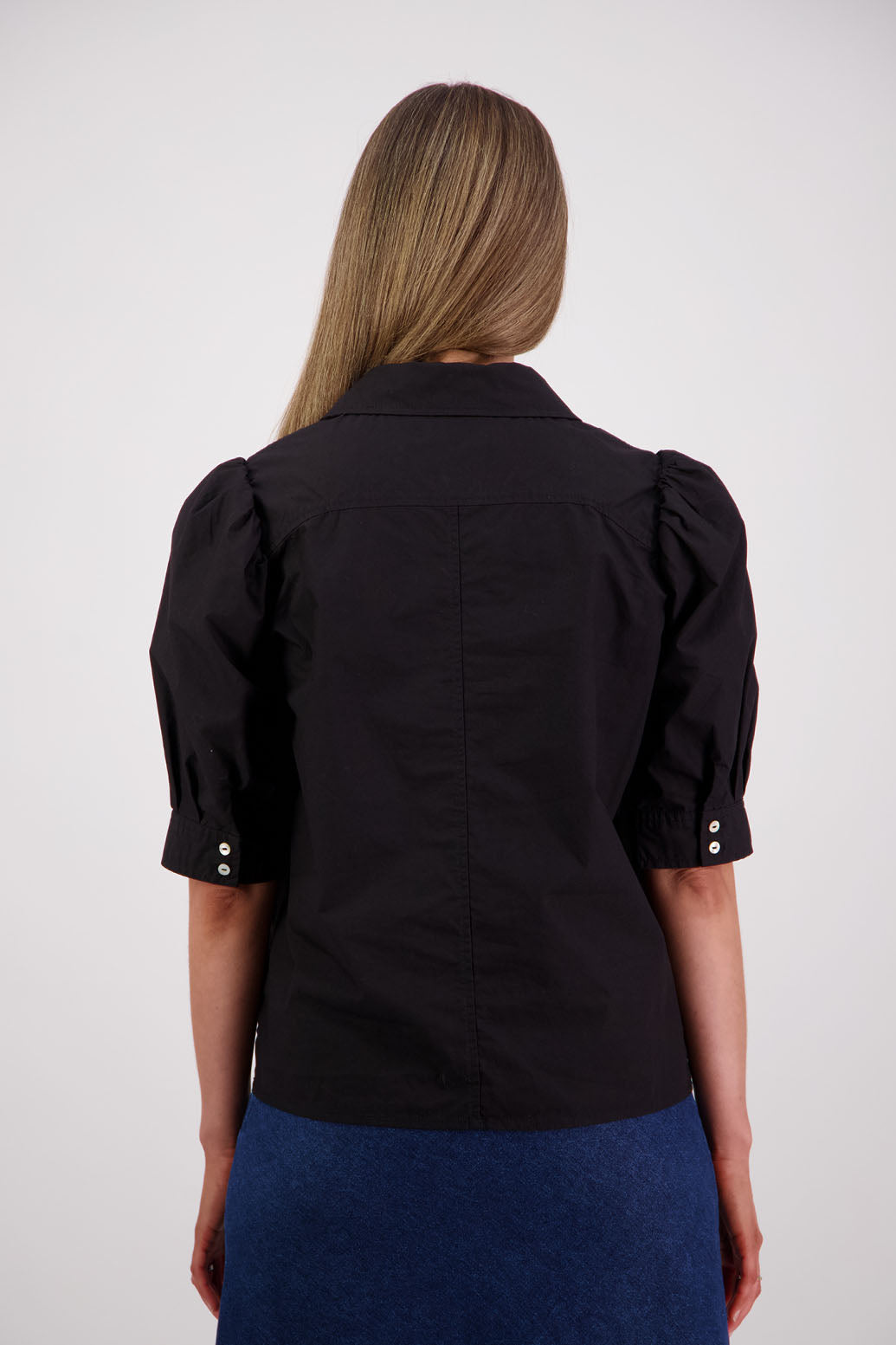 Womens Cotton Poplin Black shirt with puff elbow length sleeves, covered buttons and slightly fitted. Briarwood NZ. Stella