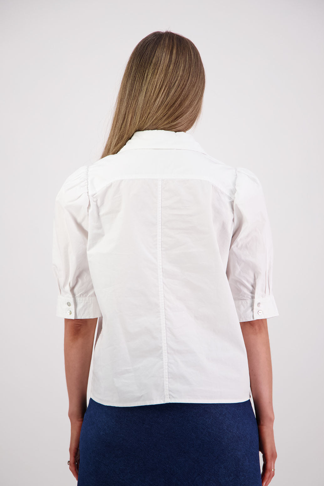 Womens Cotton Poplin White shirt with puff elbow length sleeves, covered buttons and slightly fitted. Briarwood NZ. Stella