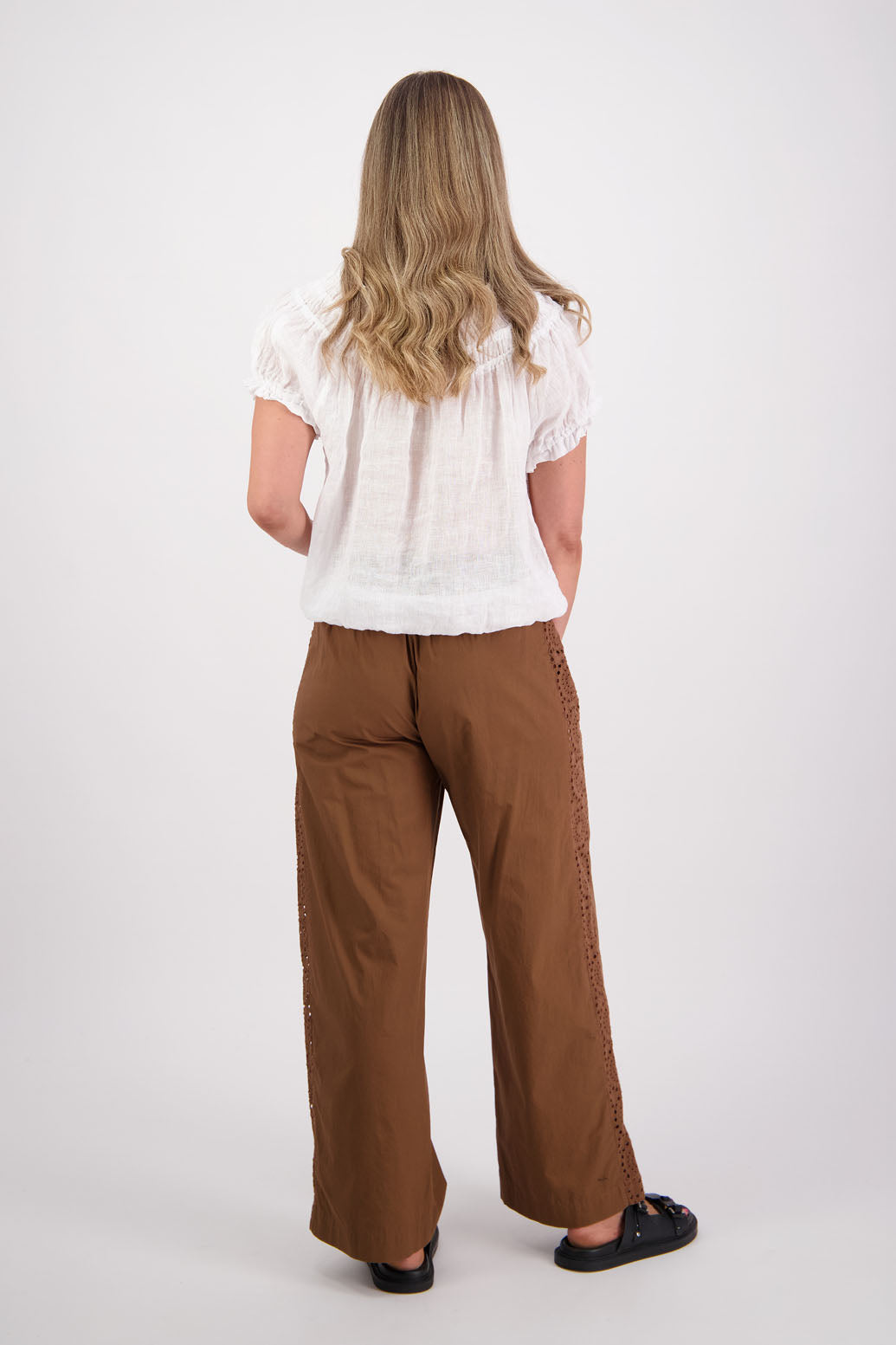 Womens Tan Cotton Poplin with Lace side panel detail wide leg pant. Briarwood NZ. Sunshine