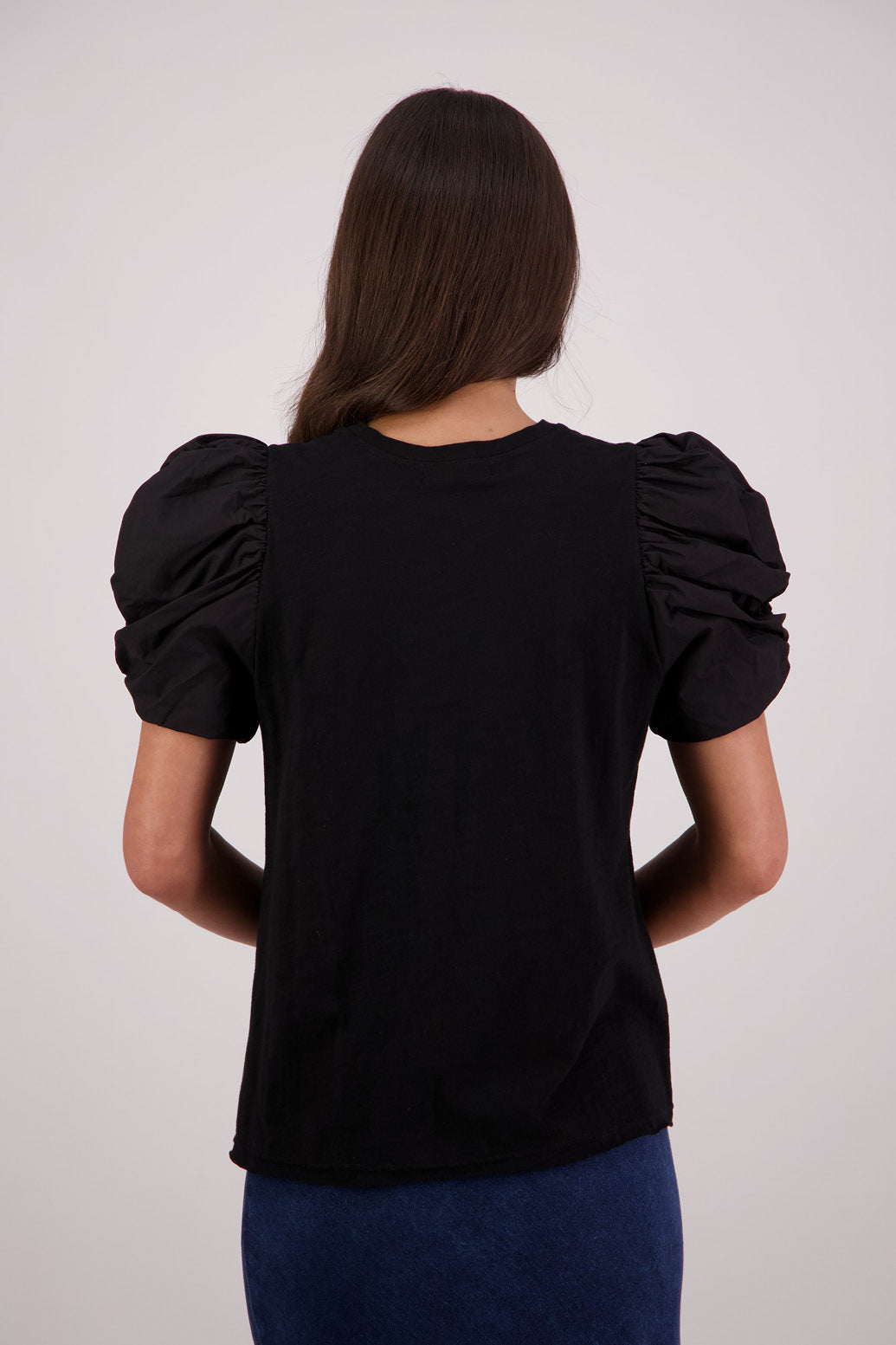 Back view Briarwood Suzie T-shirt in Black.