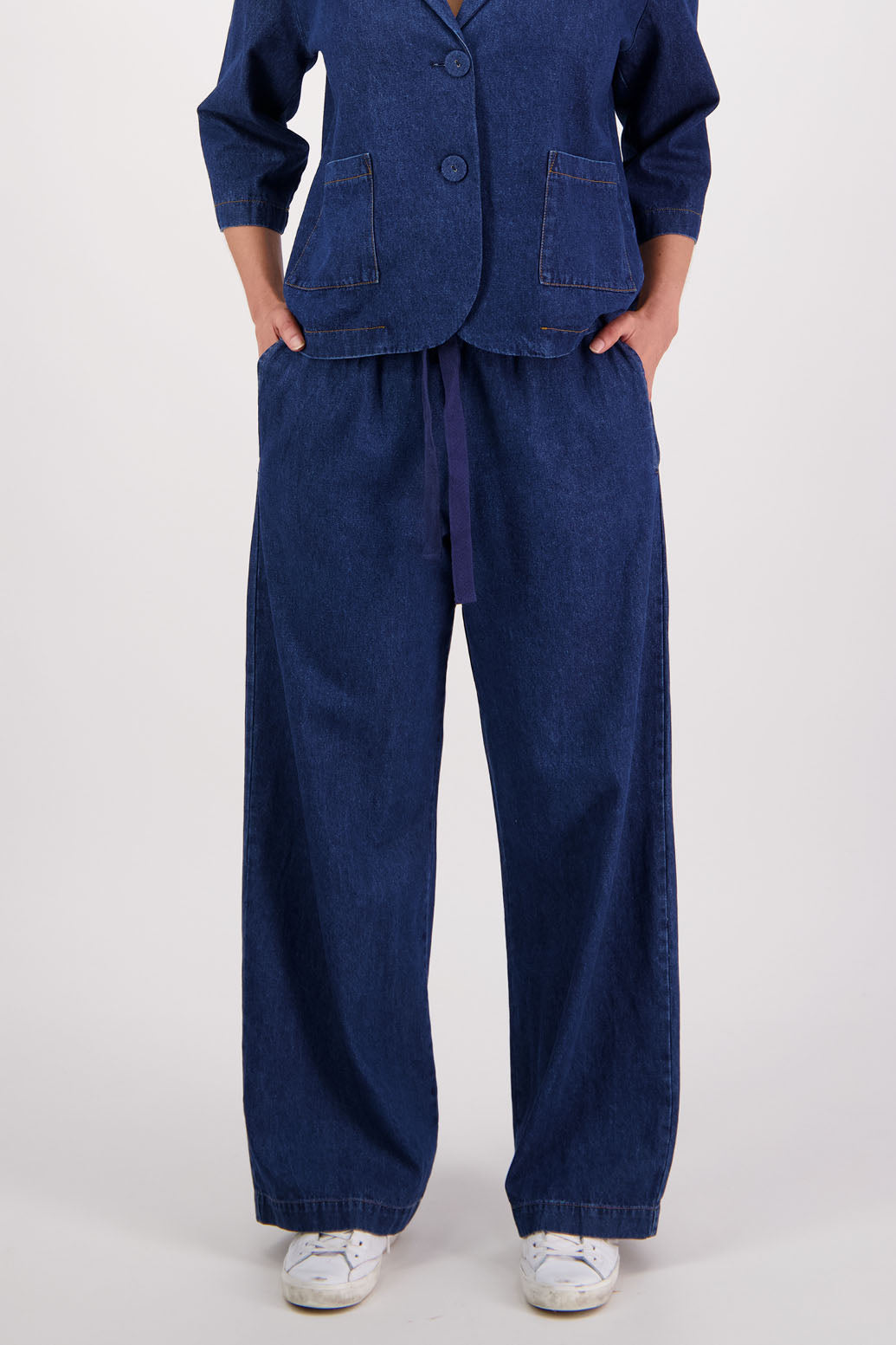 Womens wide leg denim pant with elasticated waist and pockets. Briarwood NZ. Suzuki