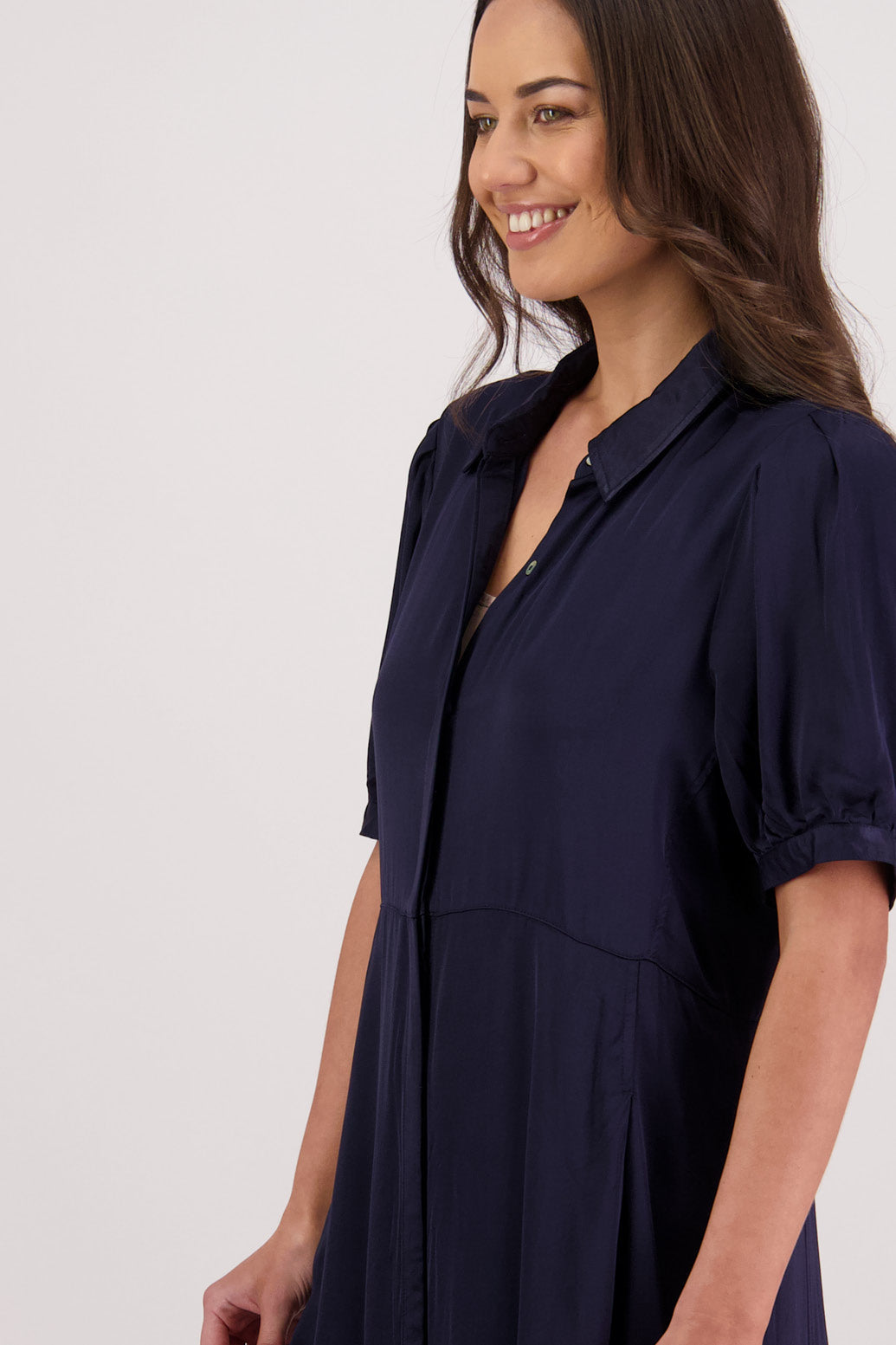 Close up side view Briarwood Thelma Shirt Dress in Ink.