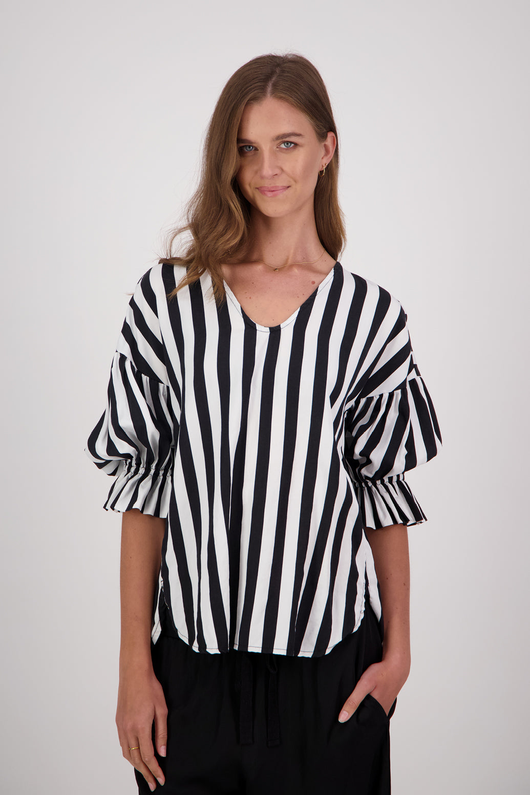 TIMMY BLACK/WHITE STRIPE
