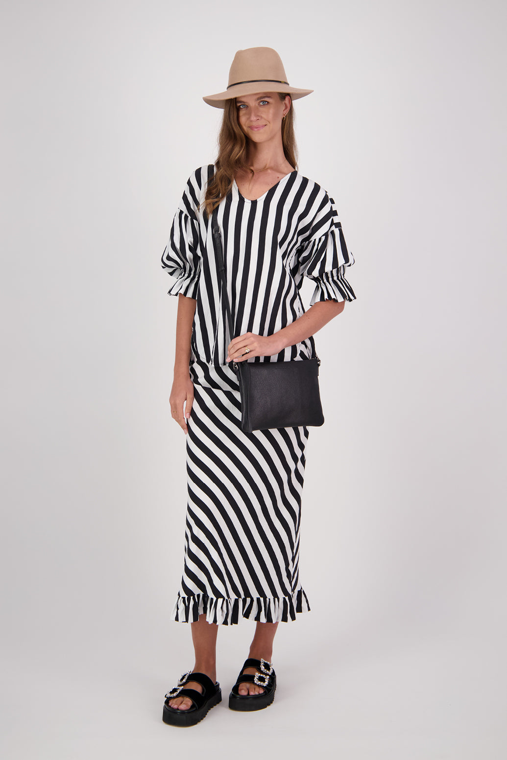 HATTIE FRILL BLACK/WHITE STRIPE