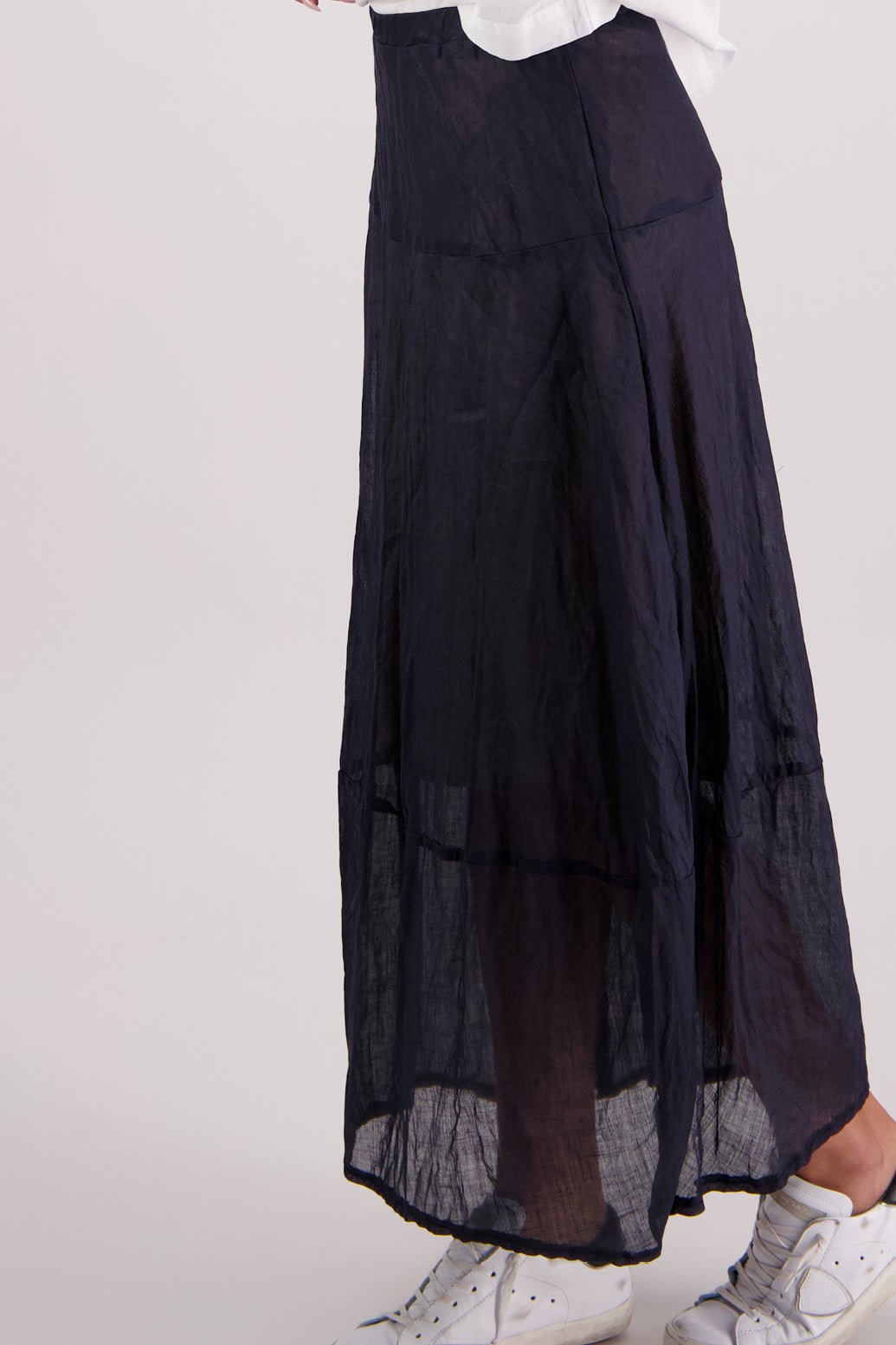 Closeup side view Briarwood Tutti Skirt in Ink.