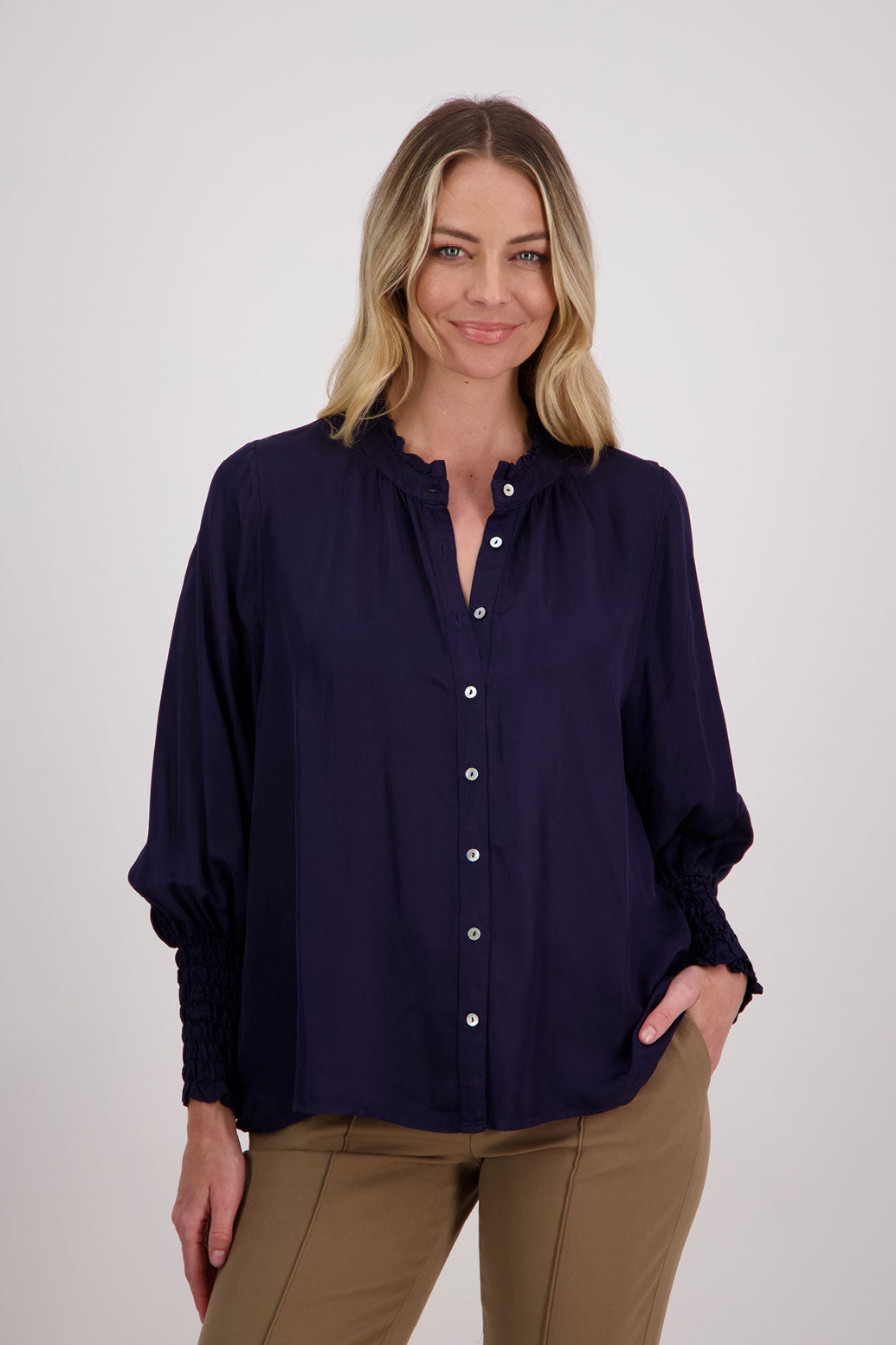 Ink Viscose long sleeve shirt with ruffle collar and shirred sleeves with ruffle. Audrey