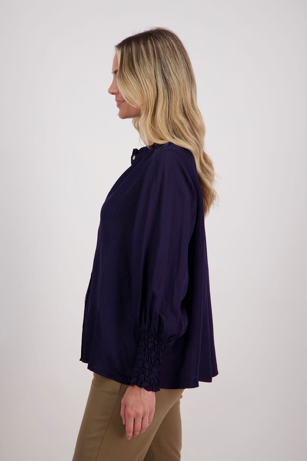 Ink Viscose long sleeve shirt with ruffle collar and shirred sleeves with ruffle. Audrey