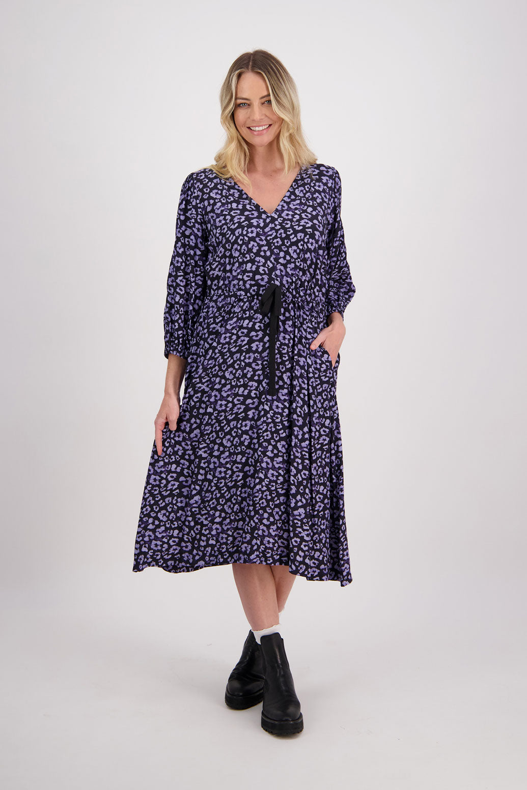 Blue Animal Briarwood visose N neck midi dress. Drawstring around the waist to create the perfect fit. Slight puff on gathered shoulders. Cara