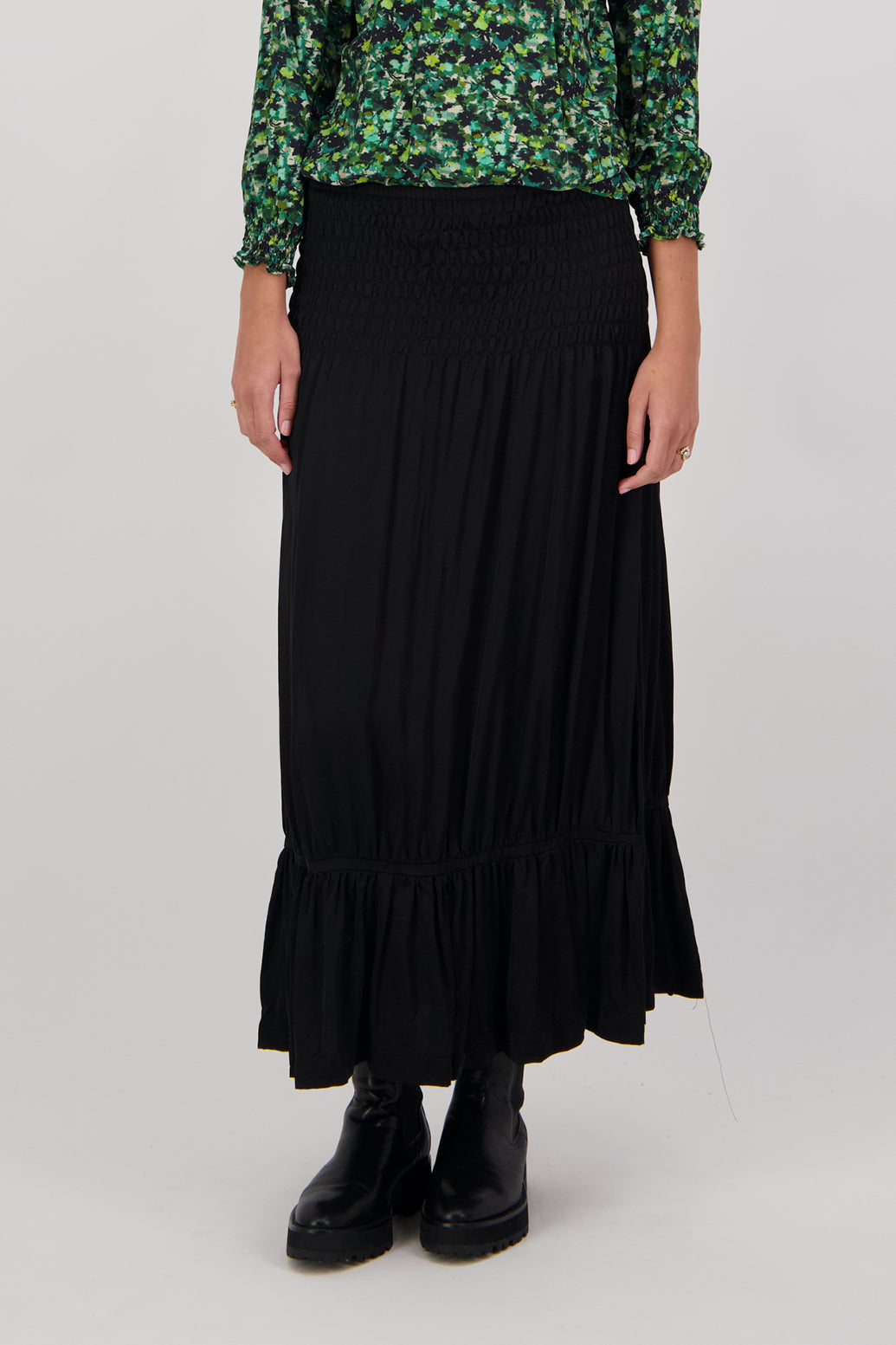 Christel Black Skirt