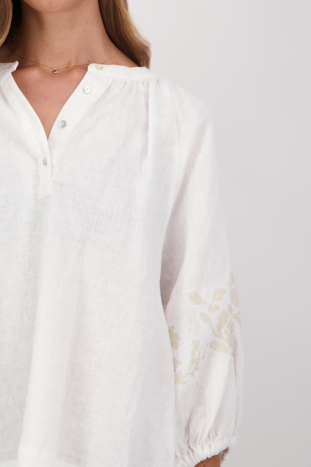 Connie Linen Shirt with Embroidered Detail - White