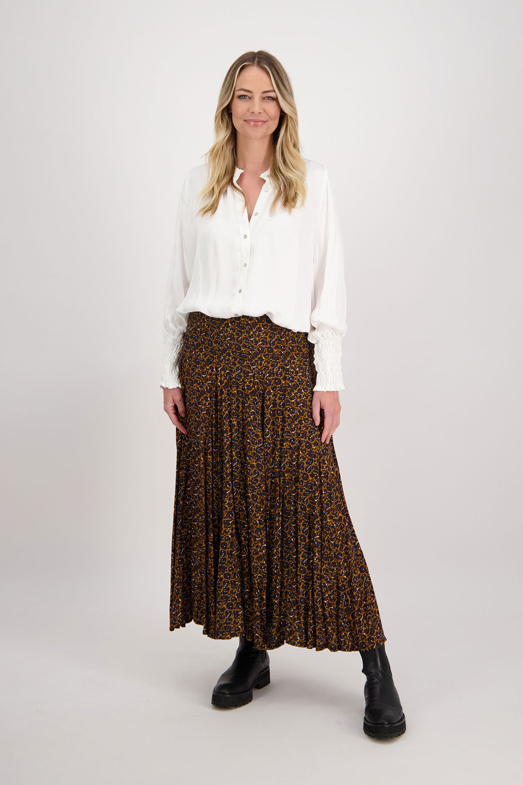 Brown Animal Briarwood maxi skirt with shirred waist. Hawthorn