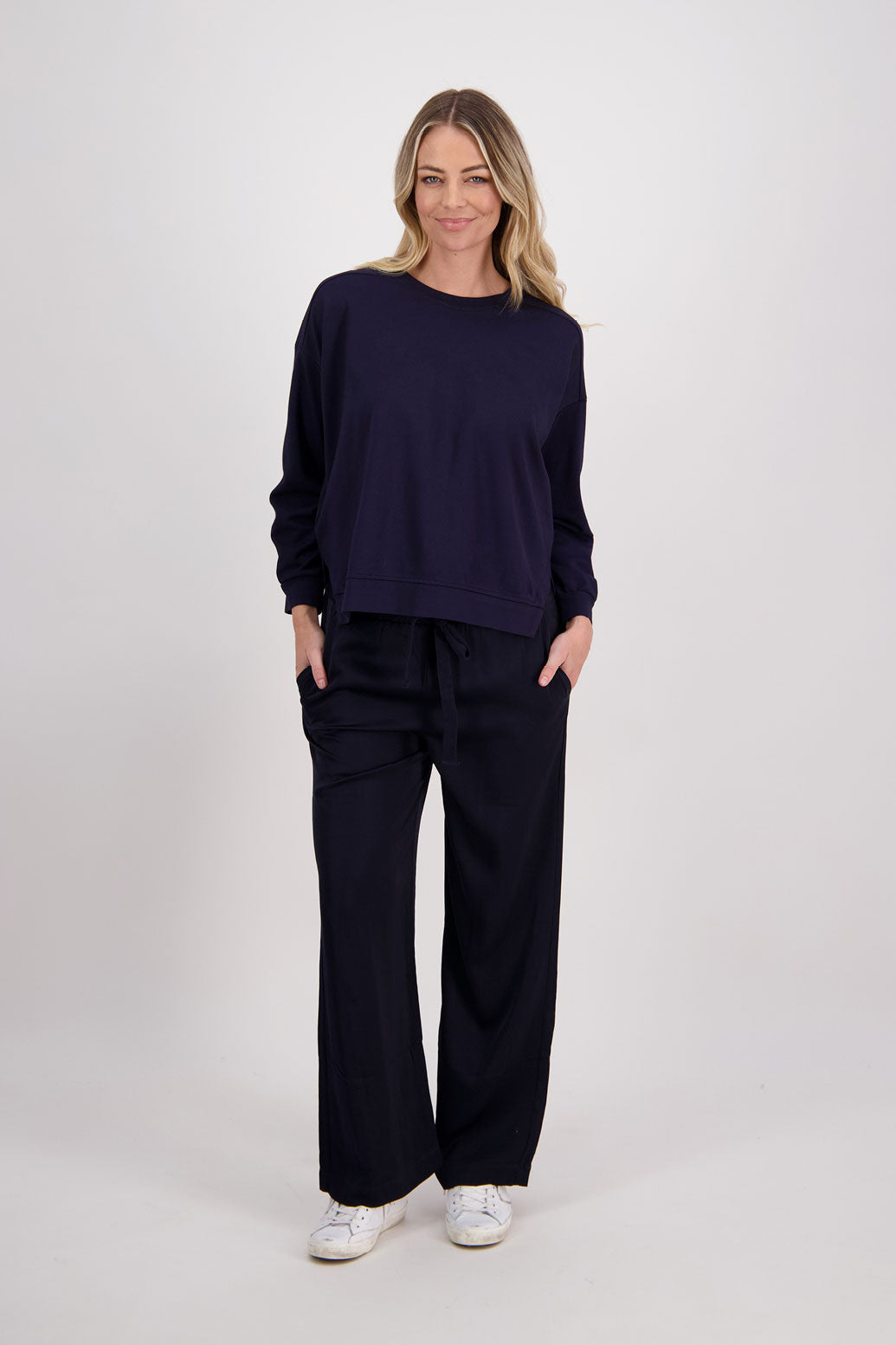 Ink/Dark Blue wide leg pant made from heavyweight viscose. Hebe