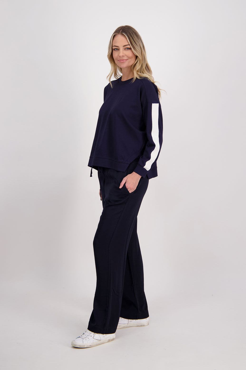 Ink/Dark Blue wide leg pant made from heavyweight viscose. Hebe