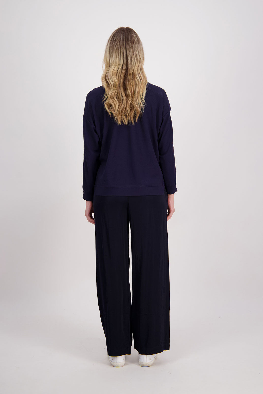 Ink/Dark Blue wide leg pant made from heavyweight viscose. Hebe