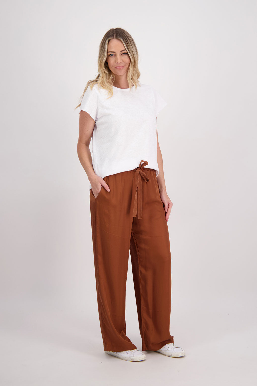 Tan wide leg pant made from heavyweight viscose. Hebe