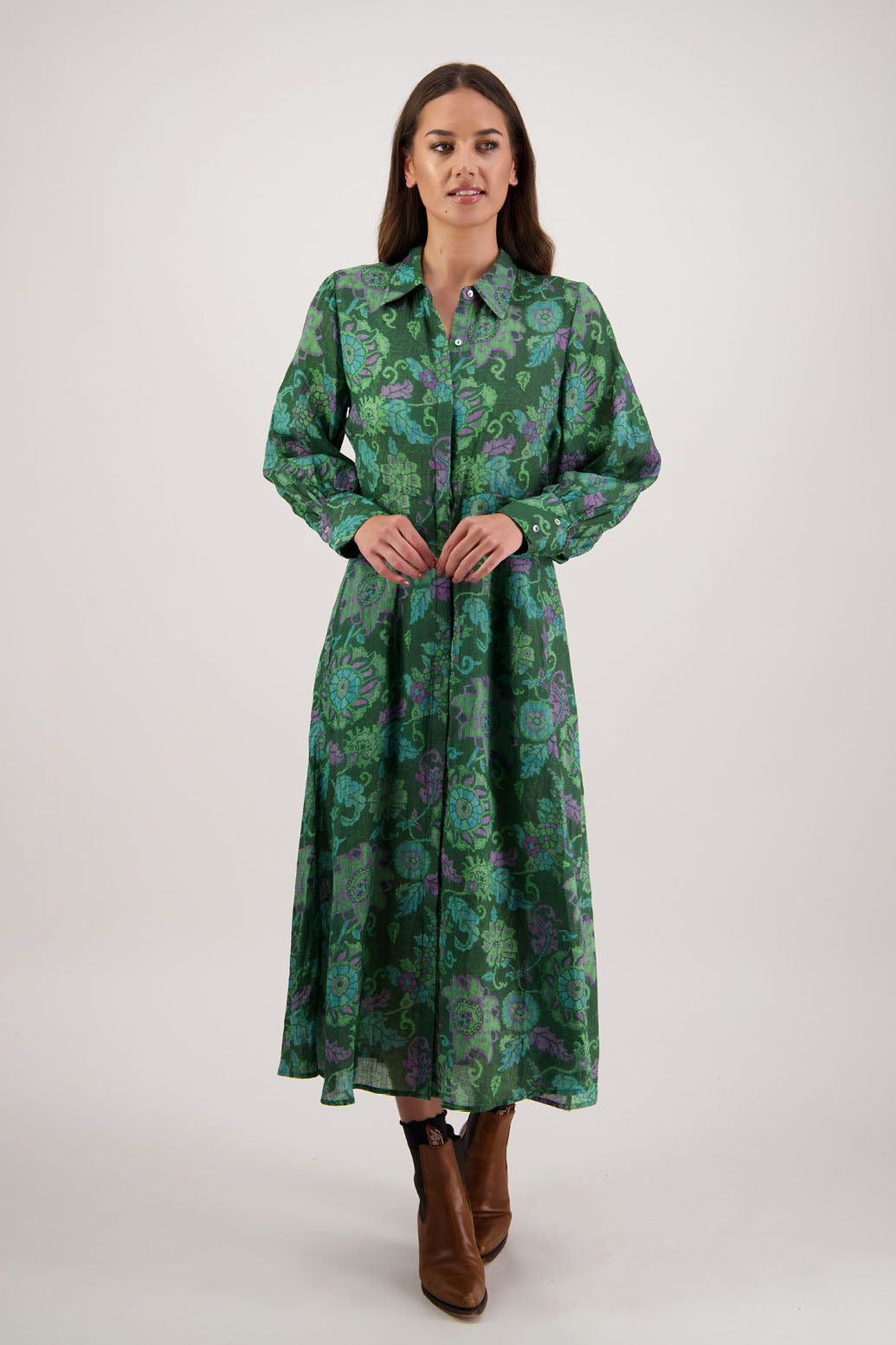Hollie Dress in Green Floral by Briarwood NZ. Flattering 100% ramie shirt dress with full length sleeves, shaped waist, pockets