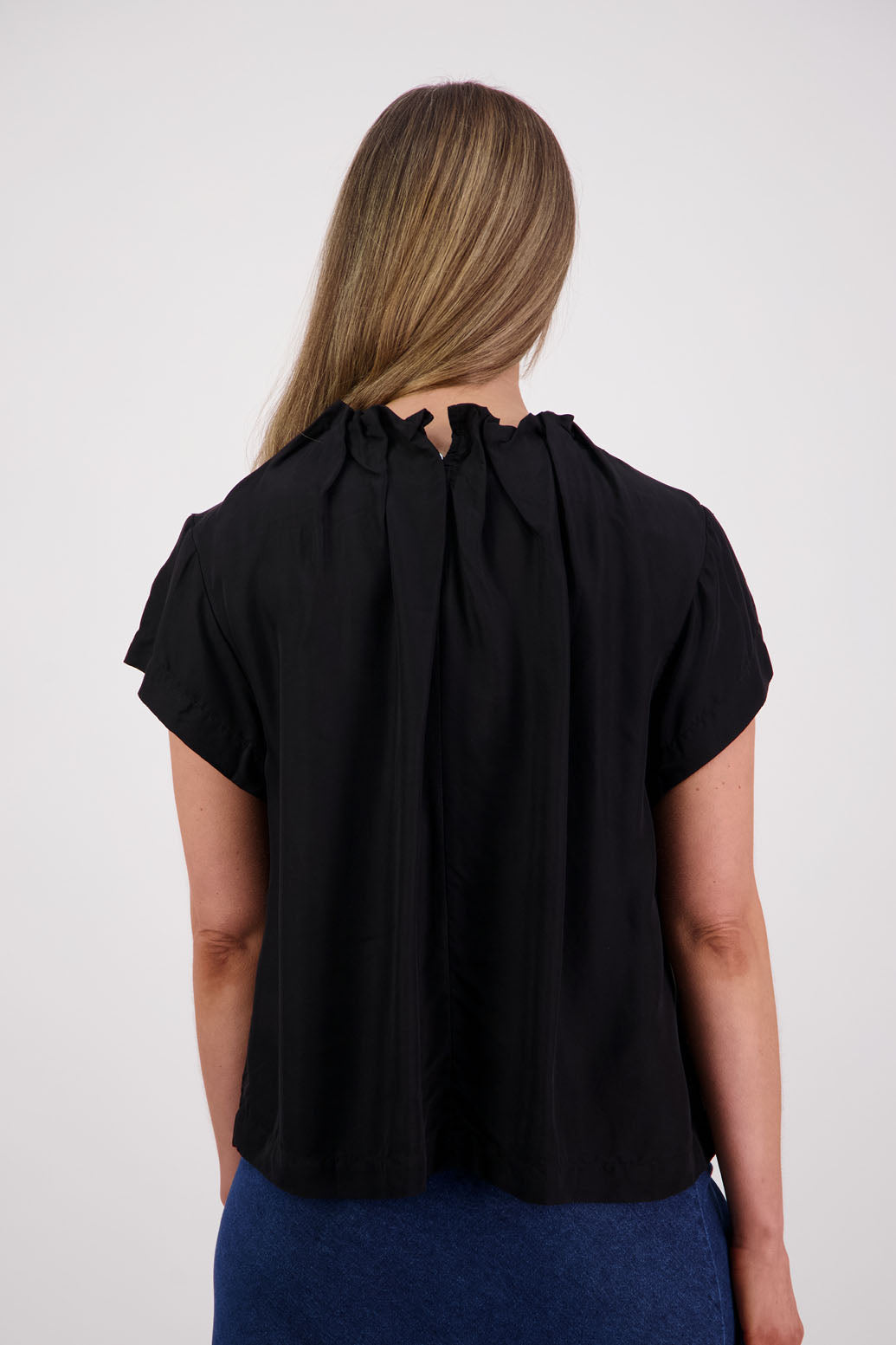 Womens Black Viscose Top. Short sleeves with soft pleats around neck. Briarwood NZ. Jackie