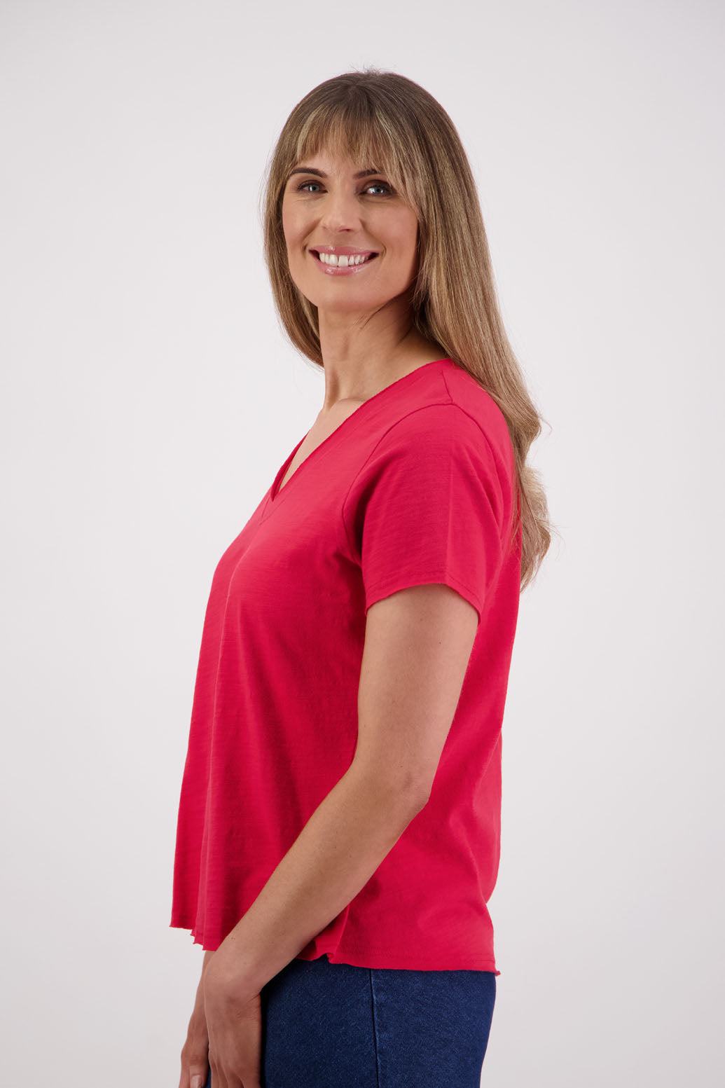 Womens cotton tshirt with short sleeves, v neck and slightly shaped. Briarwood NZ. Jena, Red