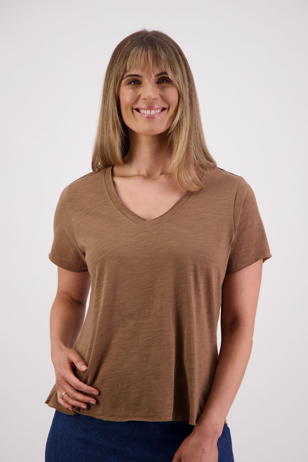Womens cotton tshirt with short sleeves, v neck and slightly shaped. Briarwood NZ. Jena, Tan