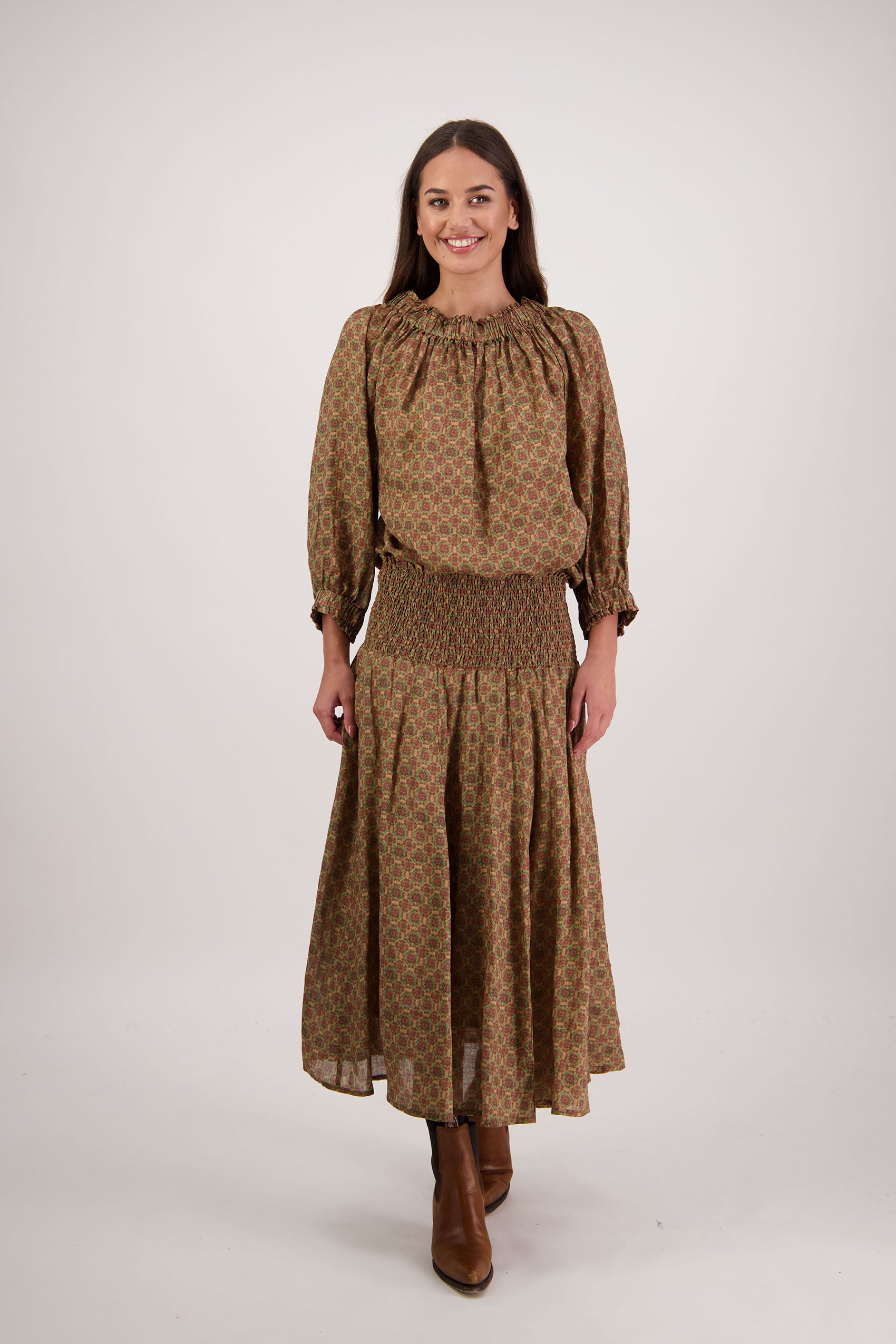Annabella Camel Tile Top