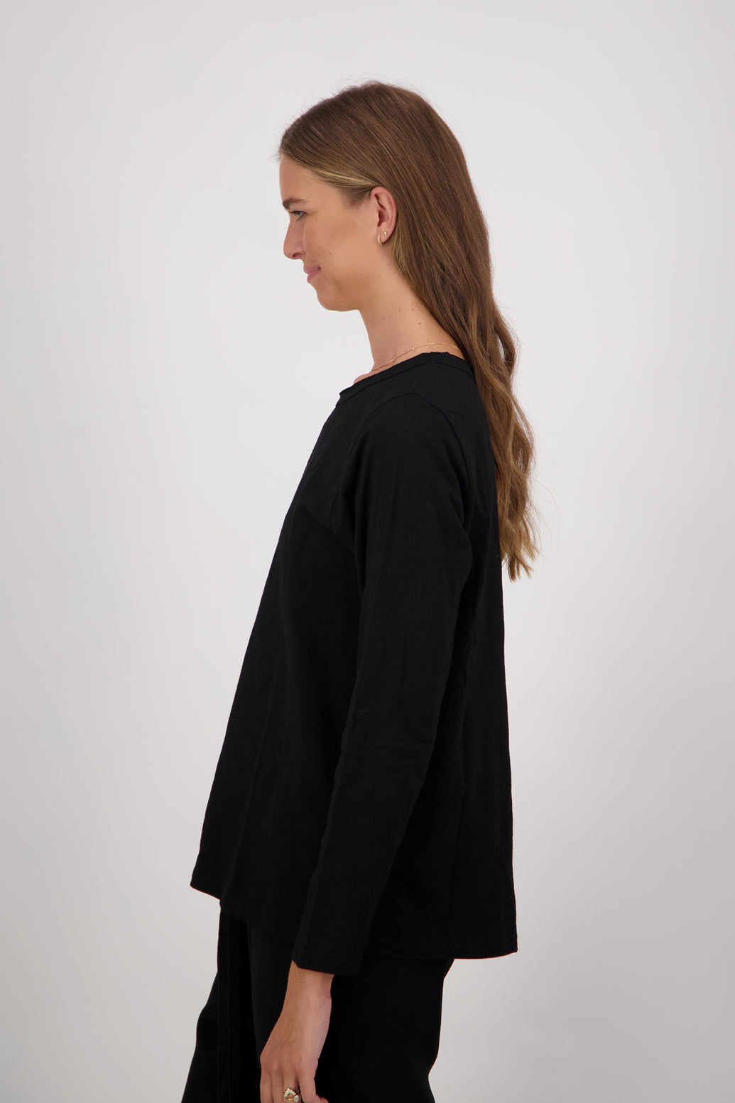 Maki Cotton Long Sleeve T-Shirt - Black