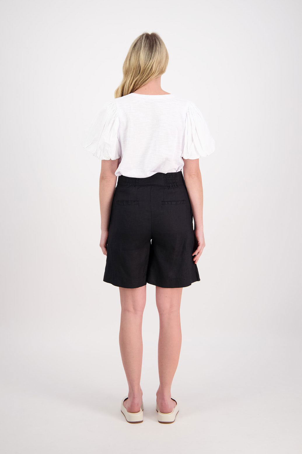 Pea Black Linen Longline Short