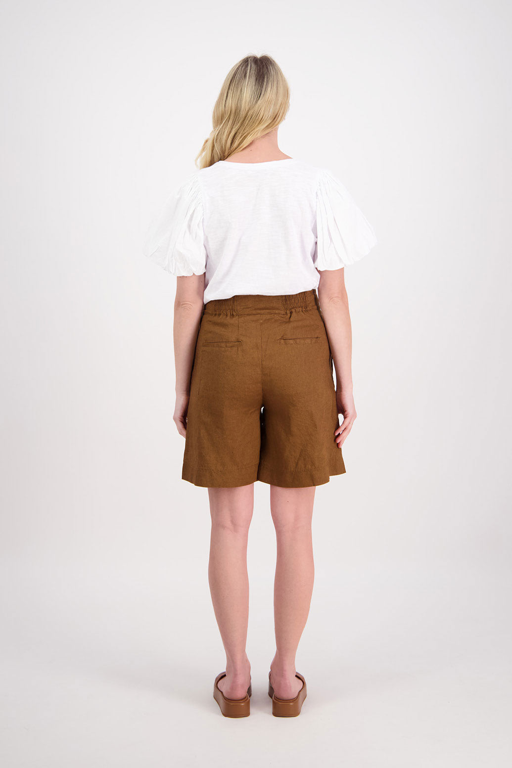 Pea Longline Linen Short - Tan