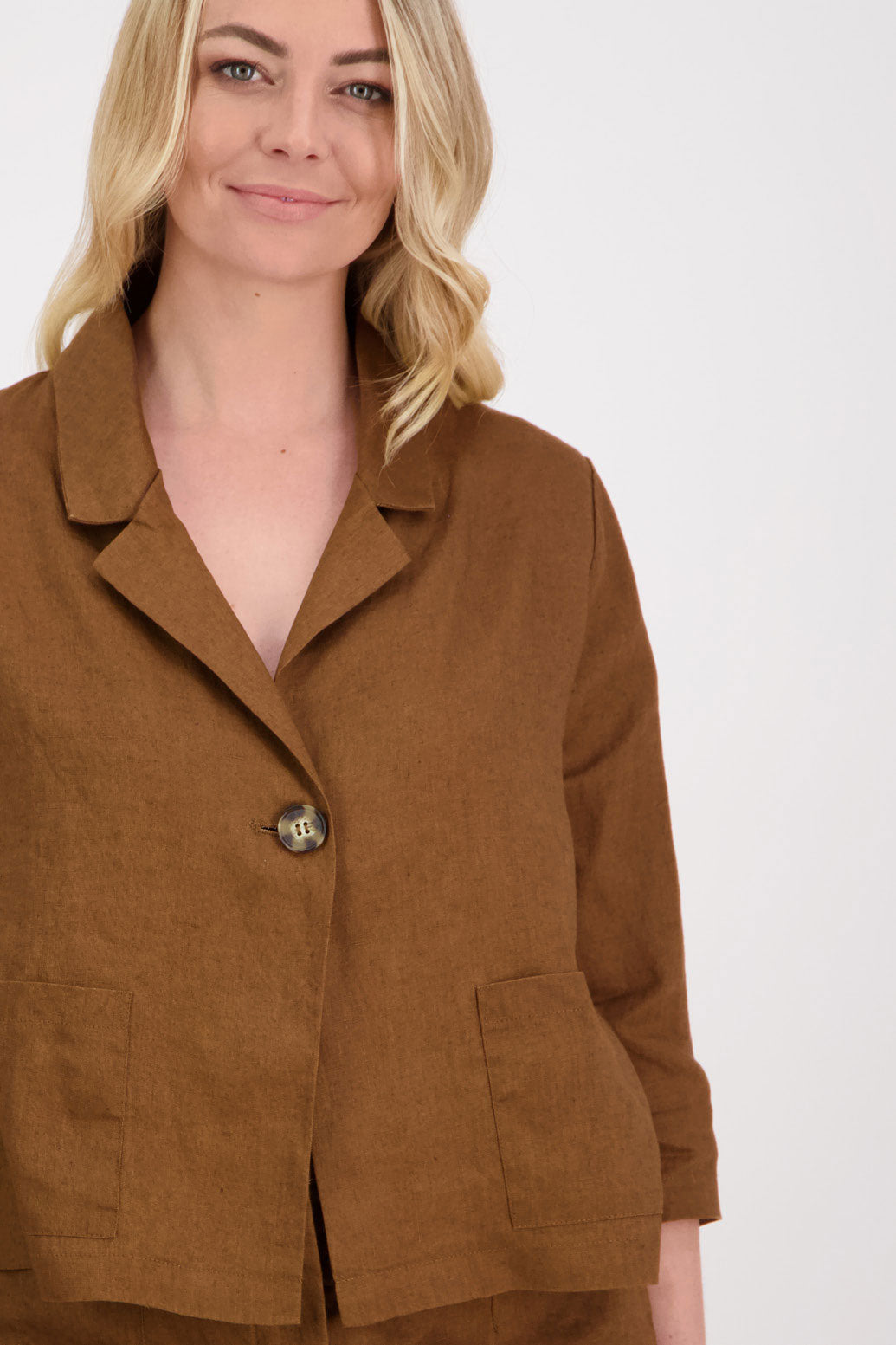 Peggy Tan Linen Box Fit Jacket