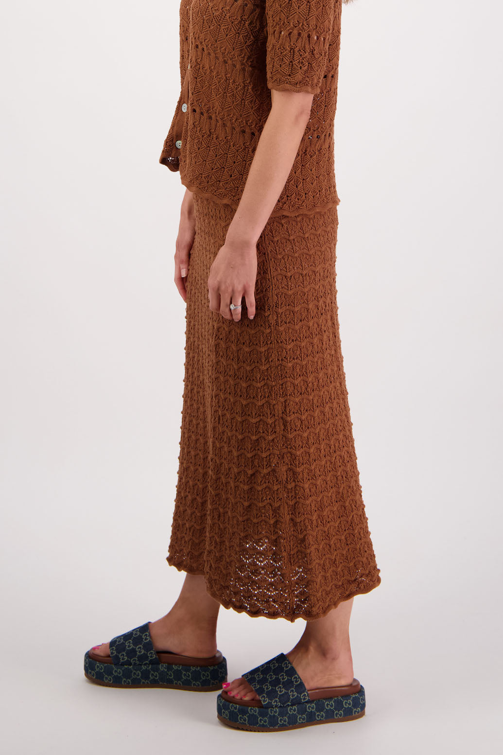 Womens cotton lace midi skirt. A Line with scalloped hem and elastic waist. Briarwood NZ. Pixie, Tan