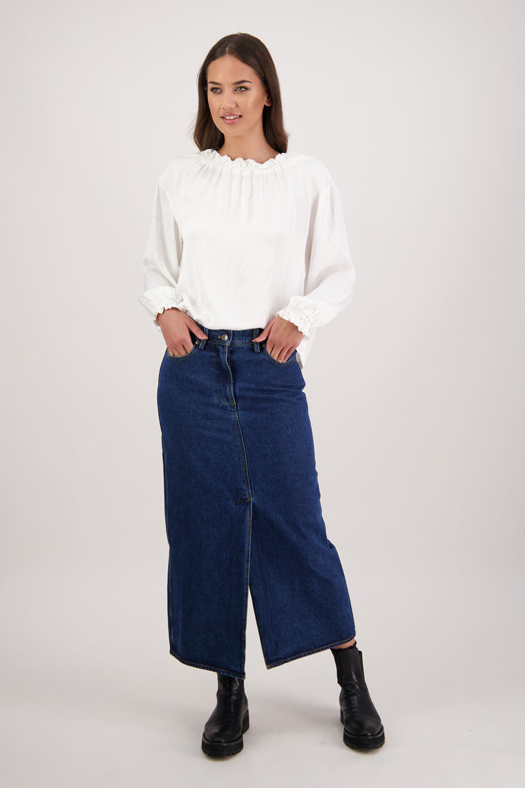 Remi Denim Skirt by Briarwood NZ. 100% cotton skirt, a long straight fit skirt with splits front & back, pockets front + back, zip closure